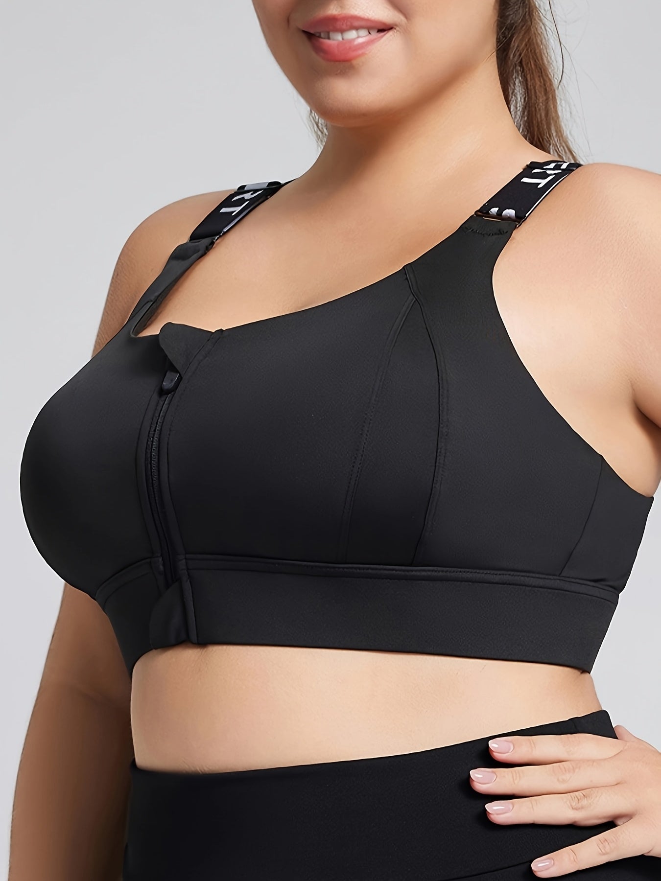 Women's High-Impact Zipper Yoga Sports Bra with Adjustable Straps and Molded Cups