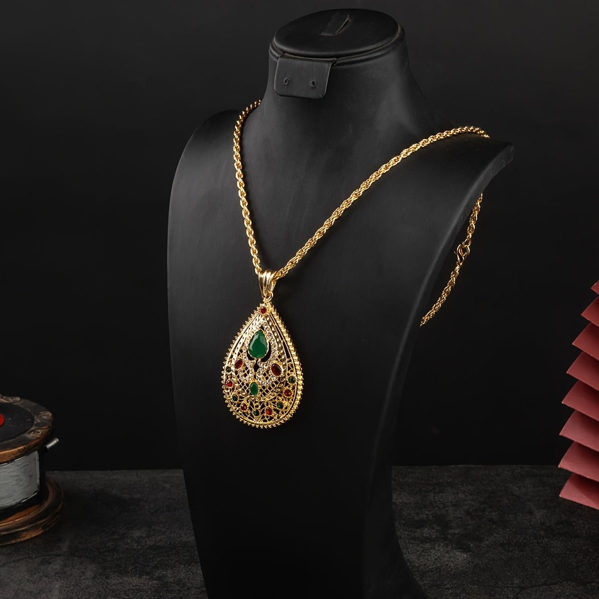Moroccan Bridal Necklace with Gold-Tone Water Drop Pendant and Floral Engraving 60cm Chain