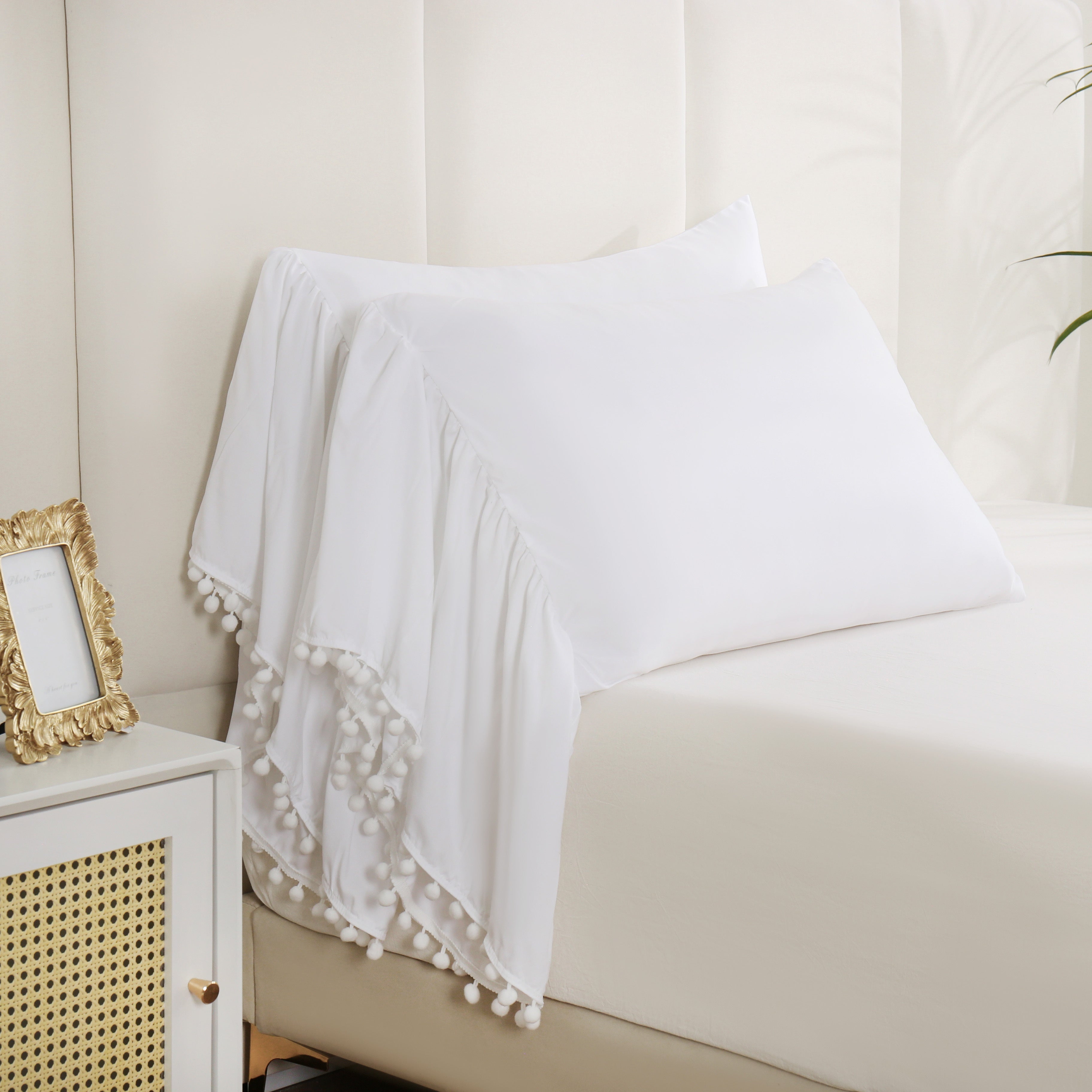 White Lace Pillowcase with Ruffle Trim Soft Breathable Hypoallergenic for Bedroom Sofa Decor