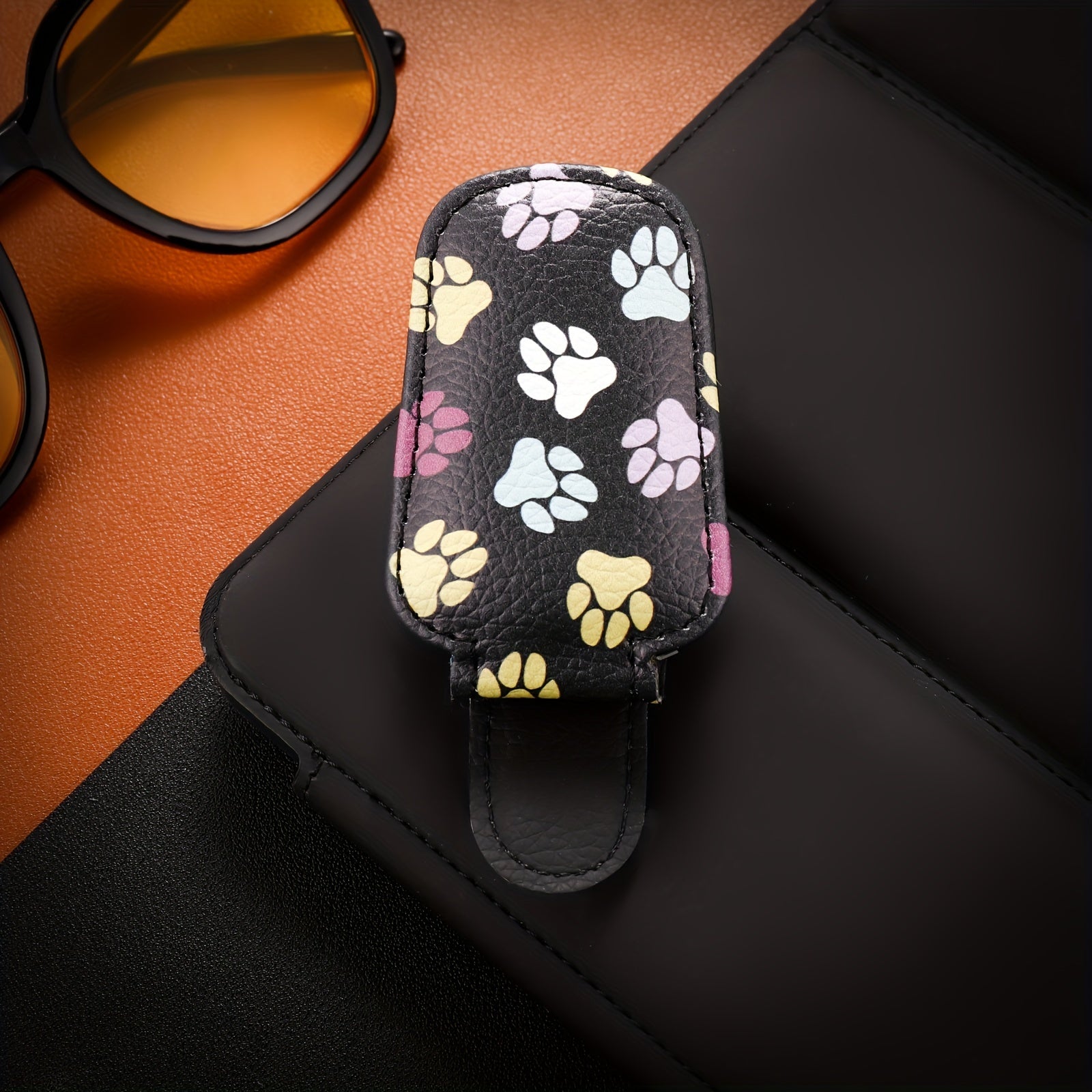 Unisex Faux Leather Magnetic Sunglasses Holder for Car Sun Visor