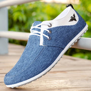 Erkaklar uchun zamonaviy pastki poyabzal, barcha mavsumlar va ochiq sayohatlar uchun mukammal.