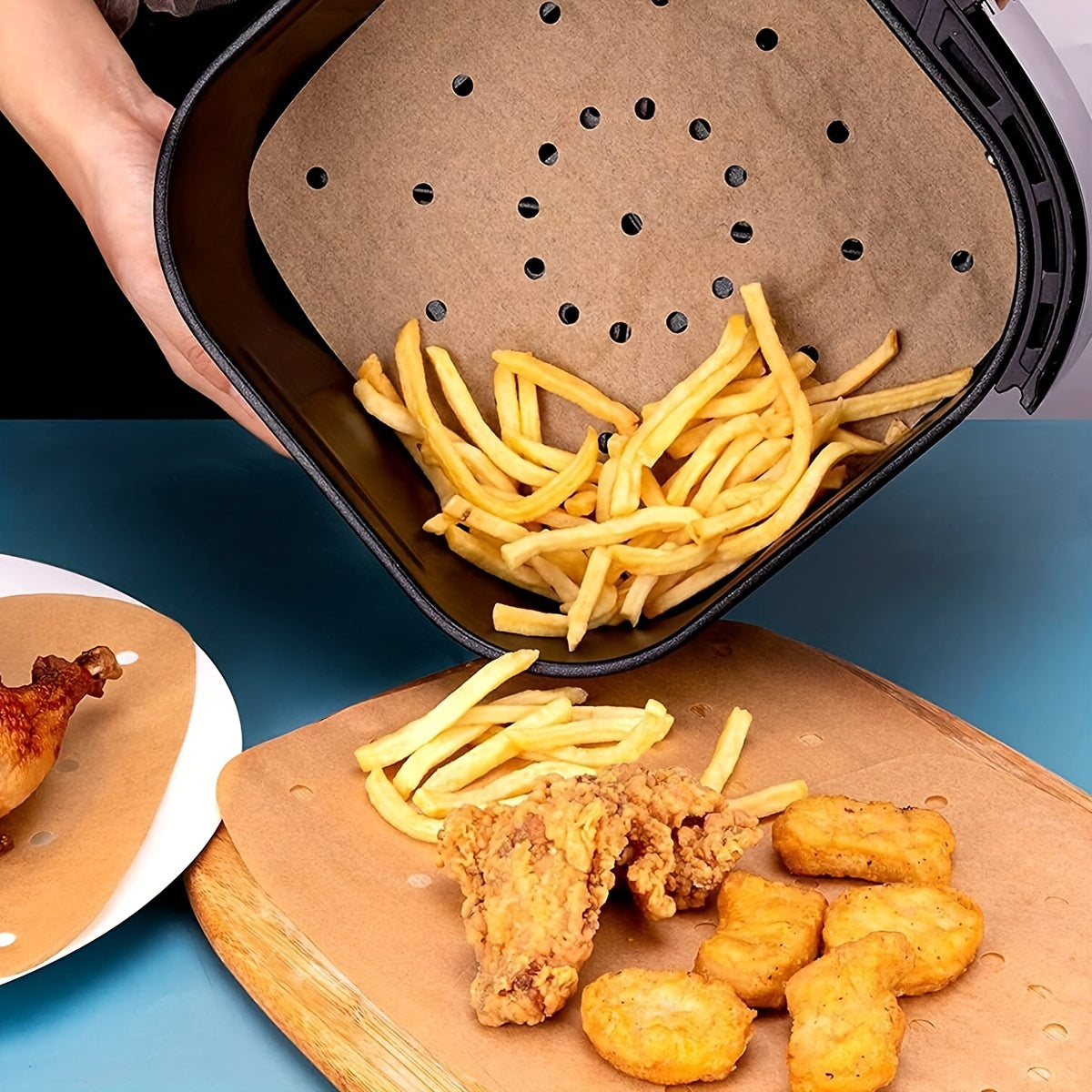 Disposable Air Fryer Liners Pack of 50 or 100, 16.99cm and 19.0cm Sizes