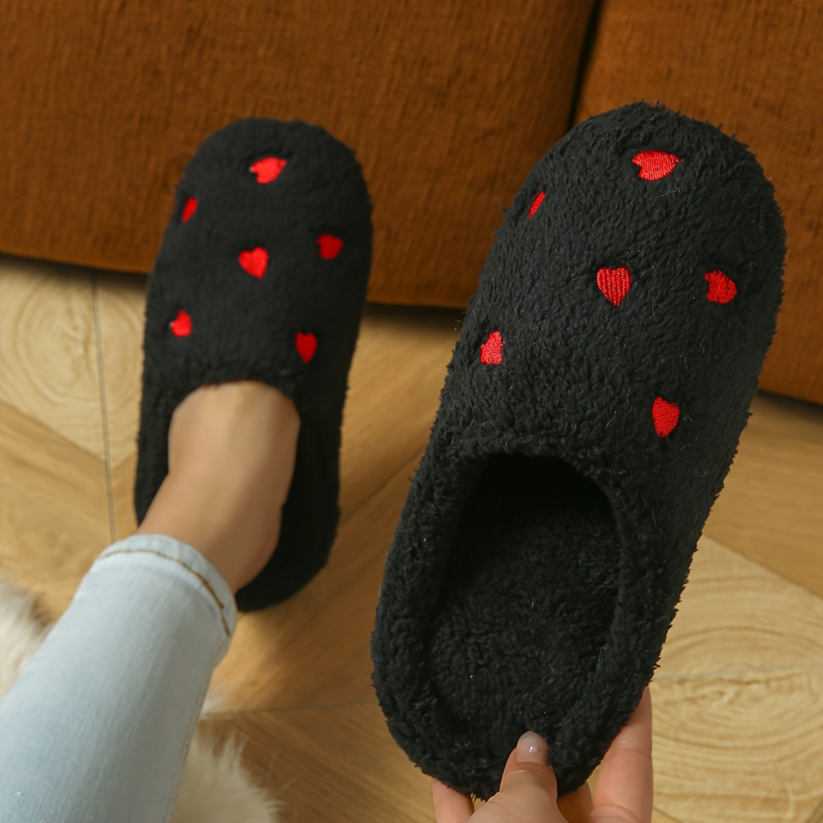 Women's Embroidered Cozy Wool Slippers for Indoor Comfort Non-Slip