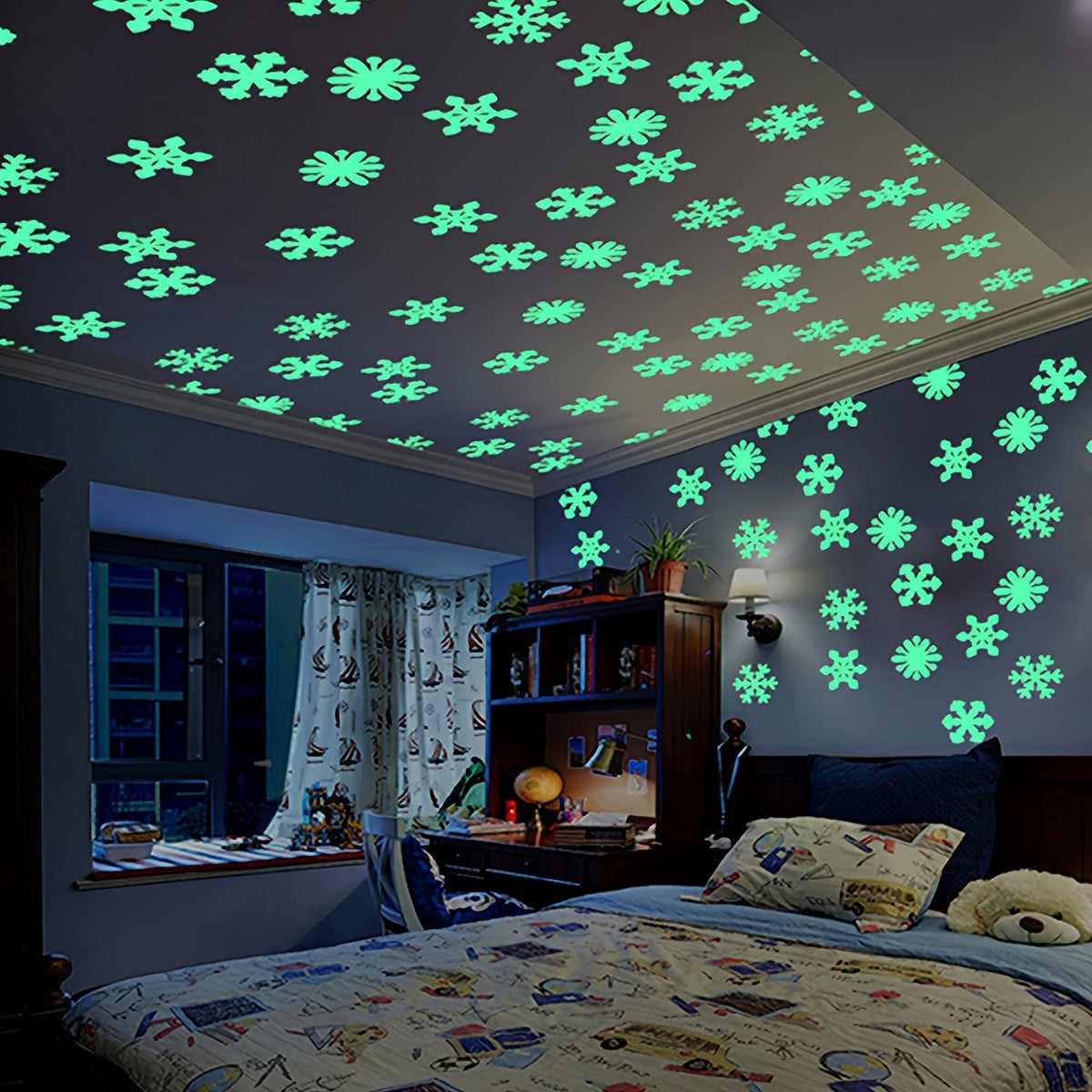 Christmas Snowflake Wall Decals 3D Glow in the Dark Static Cling Window Stickers 50 Pieces