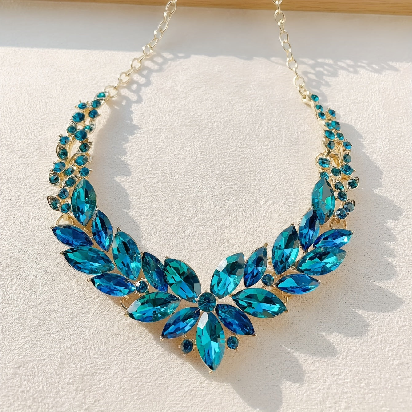 Rhinestone Statement Necklace Chunky Bib Jewelry for Women