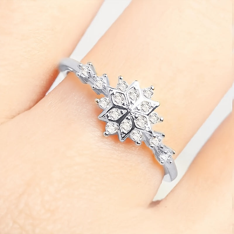 Sterling Silver Promise Ring with Snowflake Design and Zirconia Stones for Engagement or Wedding