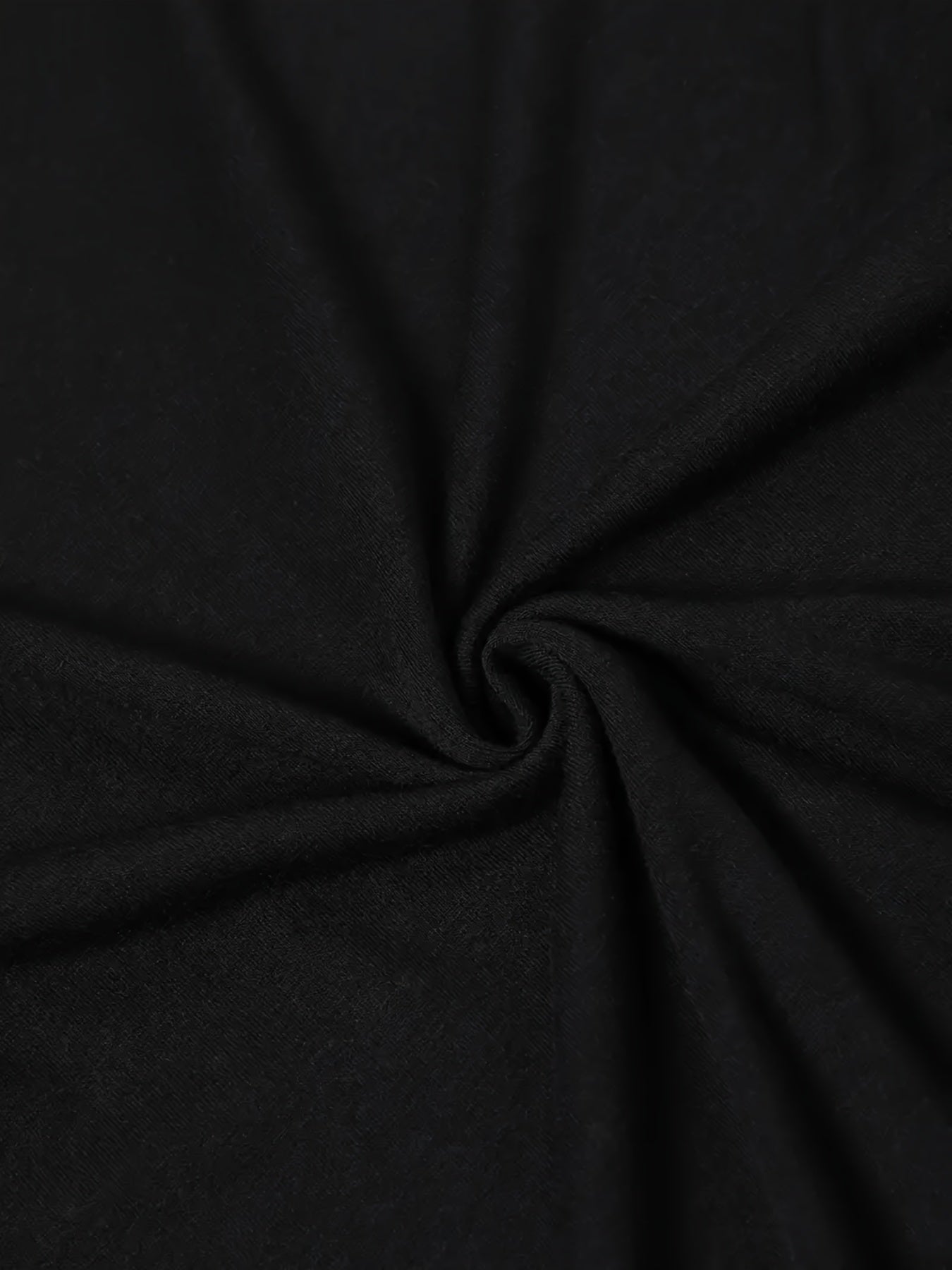 Conjunto casual de camiseta de manga corta y pantalones largos para mujer en camuflaje negro y blanco con diseño abstracto