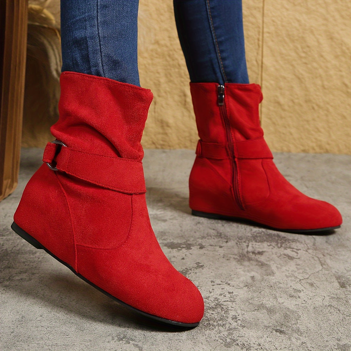 Women's Ankle Boots Solid Color Round Toe Buckle Side Zipper Outdoor Shoes
