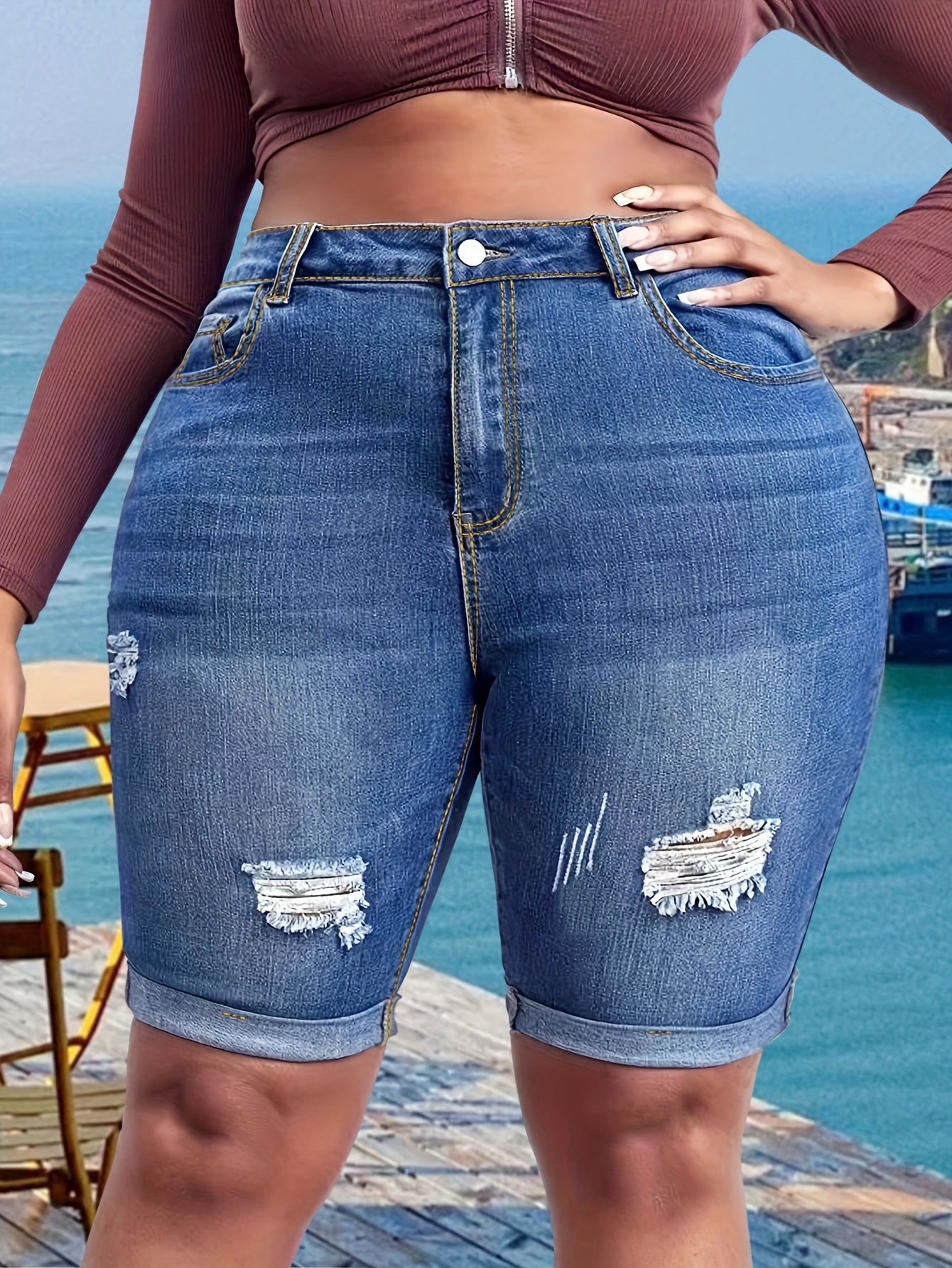 Plus Size Women's High-Waisted Stretch Denim Shorts Distressed Frayed Hem Casual Summer