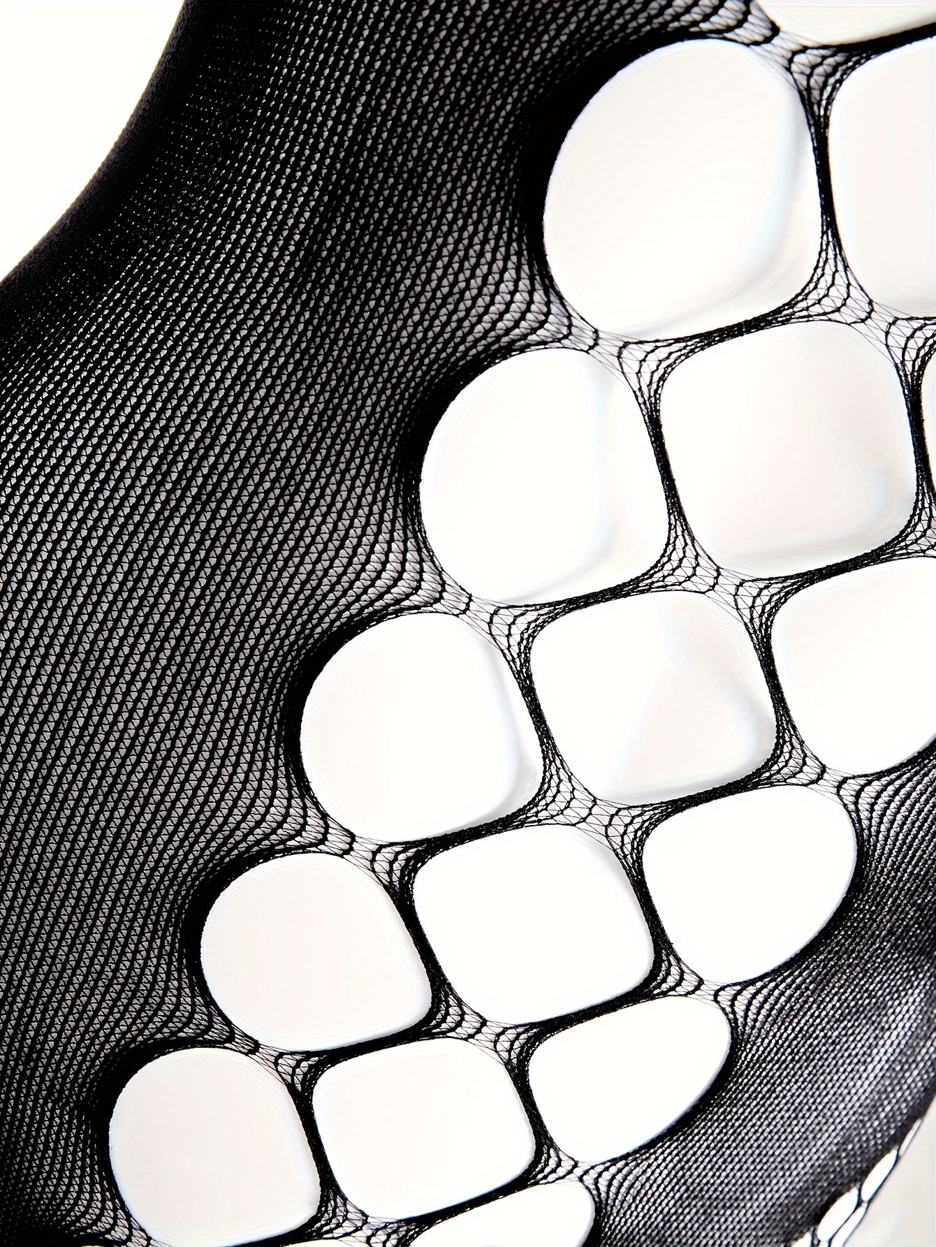 Женское сексуальное белье: Бодистокинг из сетки с халтером и безрукавным дизайном с вырезами.