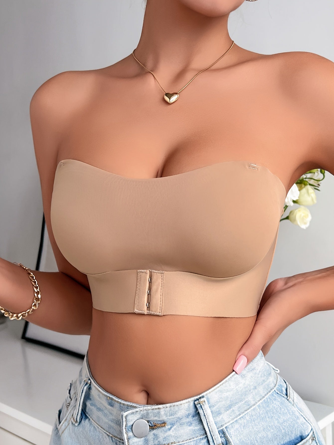 Women's Wireless Strapless Bandeau Bra with Support