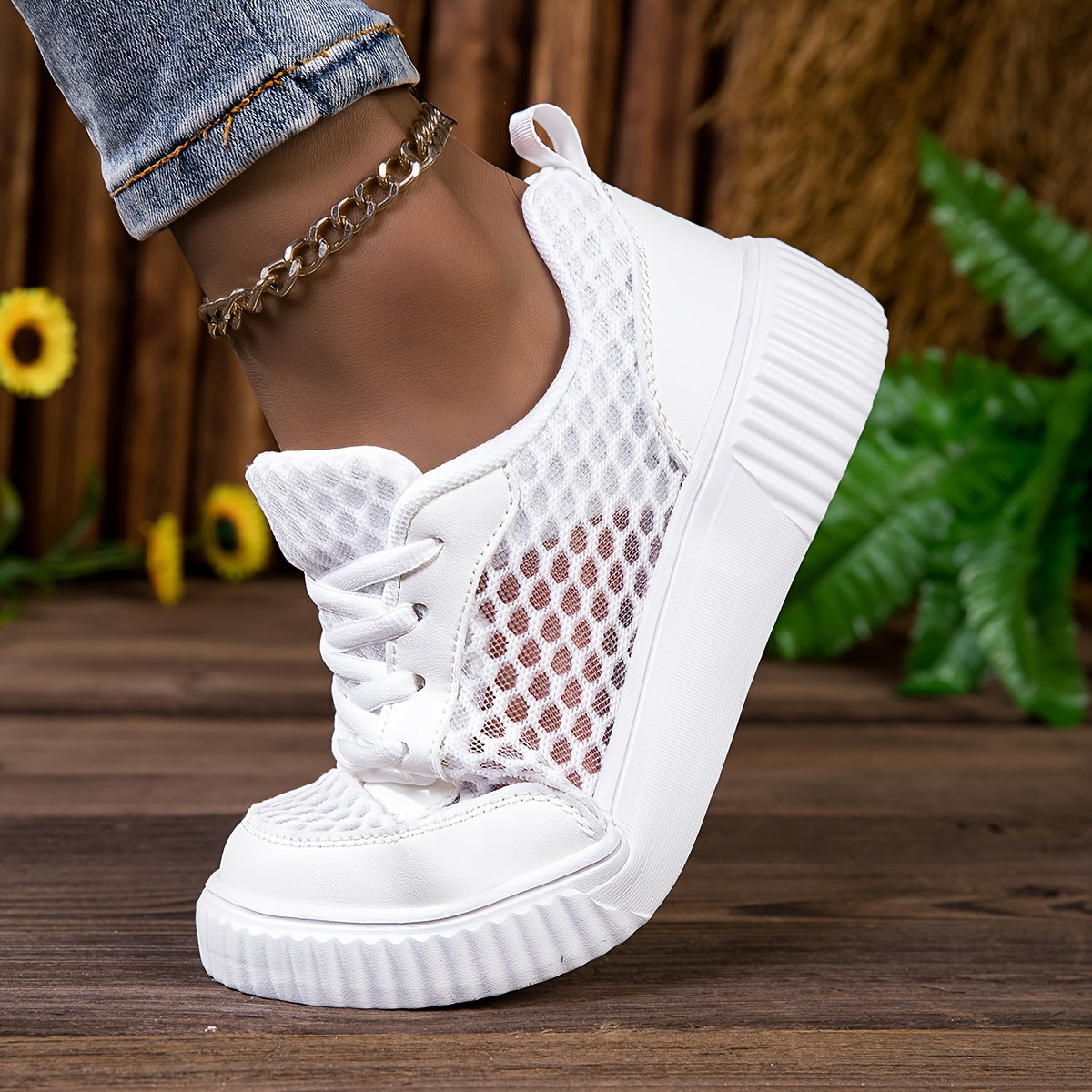 Women's Mesh Sneakers Lightweight White Low-Top Lace-Up Running Casual