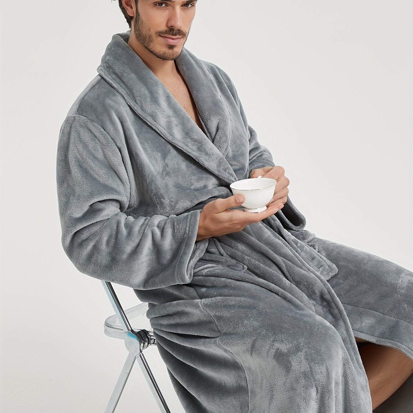 Bata de pareja de felpa de franela de manga larga de color sólido con bolsillos y cinturón para todas las estaciones