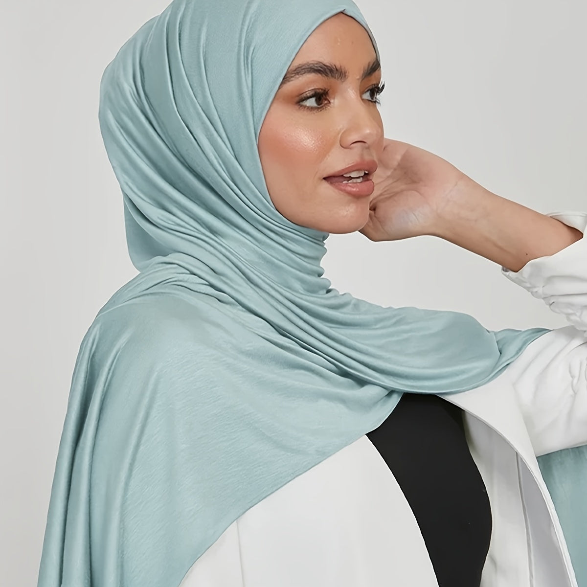 Lightweight Jersey Hijab Scarf for Women Sun Protection Versatile Windproof Head Cover
