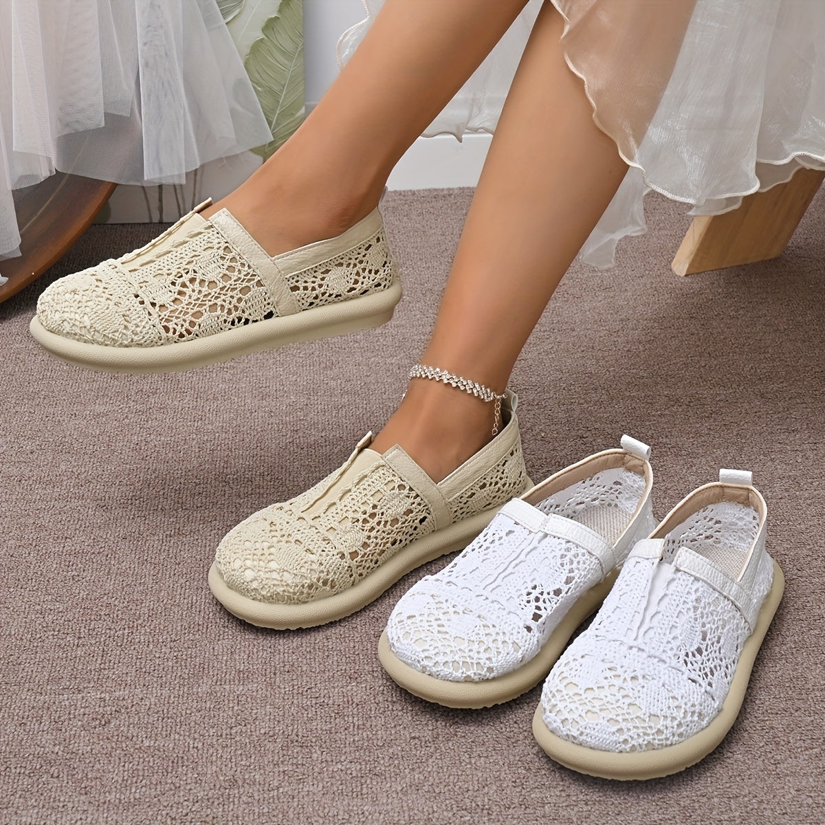 Women's Breathable Mesh Slip-On Loafers Round Toe Flat Shoes for All Seasons