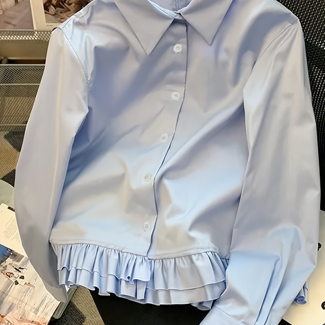 Blusa de color sólido para mujer con volante en el cuello en poliéster y spandex para todas las estaciones