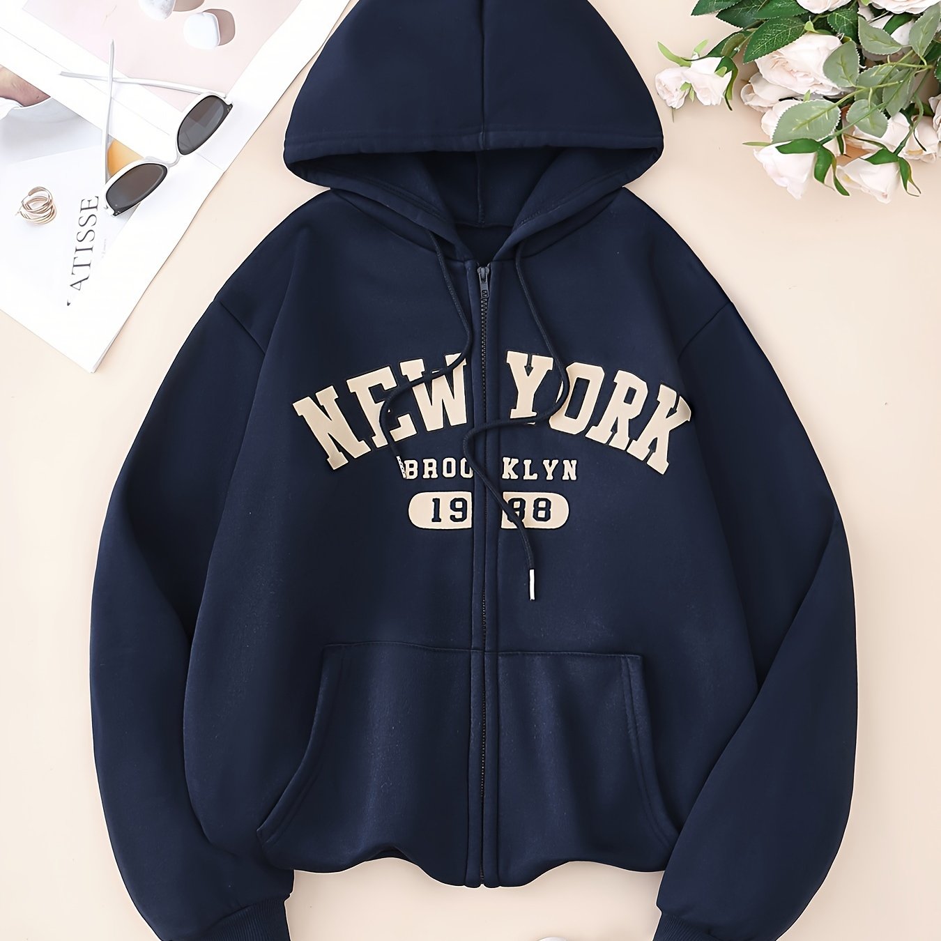 Women's Polyester Hooded Zip-up Hoodie Sweatshirt with Pockets for Fall and Winter
