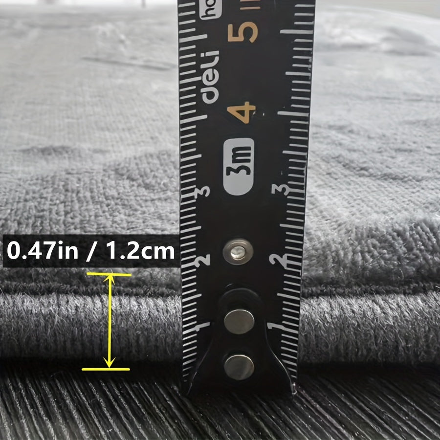 Xavfsizlik uchun sirpanmaydigan hammom matosi, qulaylik uchun qalin plush hammom matosi, yuqori singdiruvchi eshik matosi, yumshoq hammom gilami, mustahkam eshik pol matolari, qulay mashinada yuviladigan tez quriydigan gilamlar, zarur hammom aksessuar.