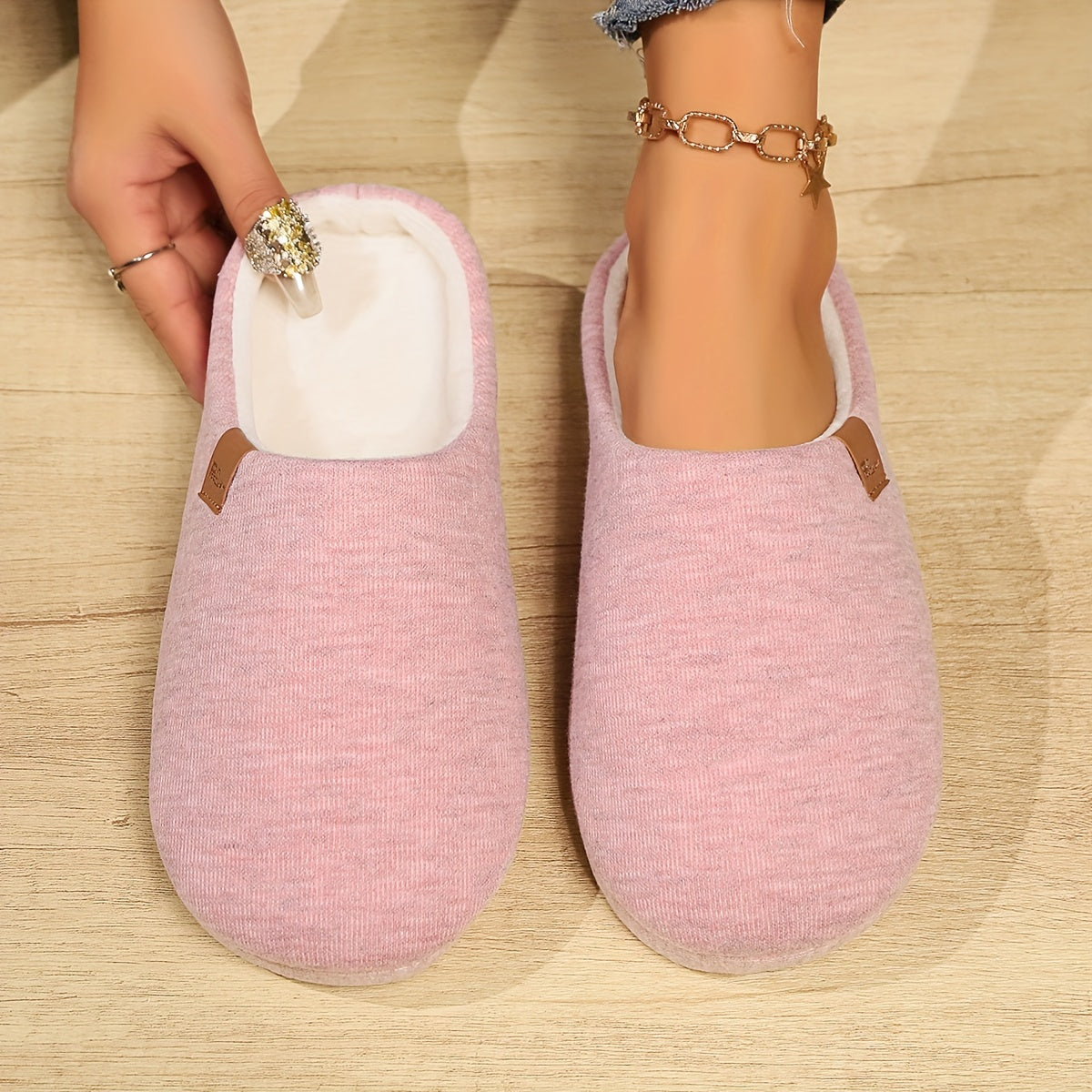 Women Slip-On Slippers Soft Fabric Flannel Non-Slip Indoor Casual