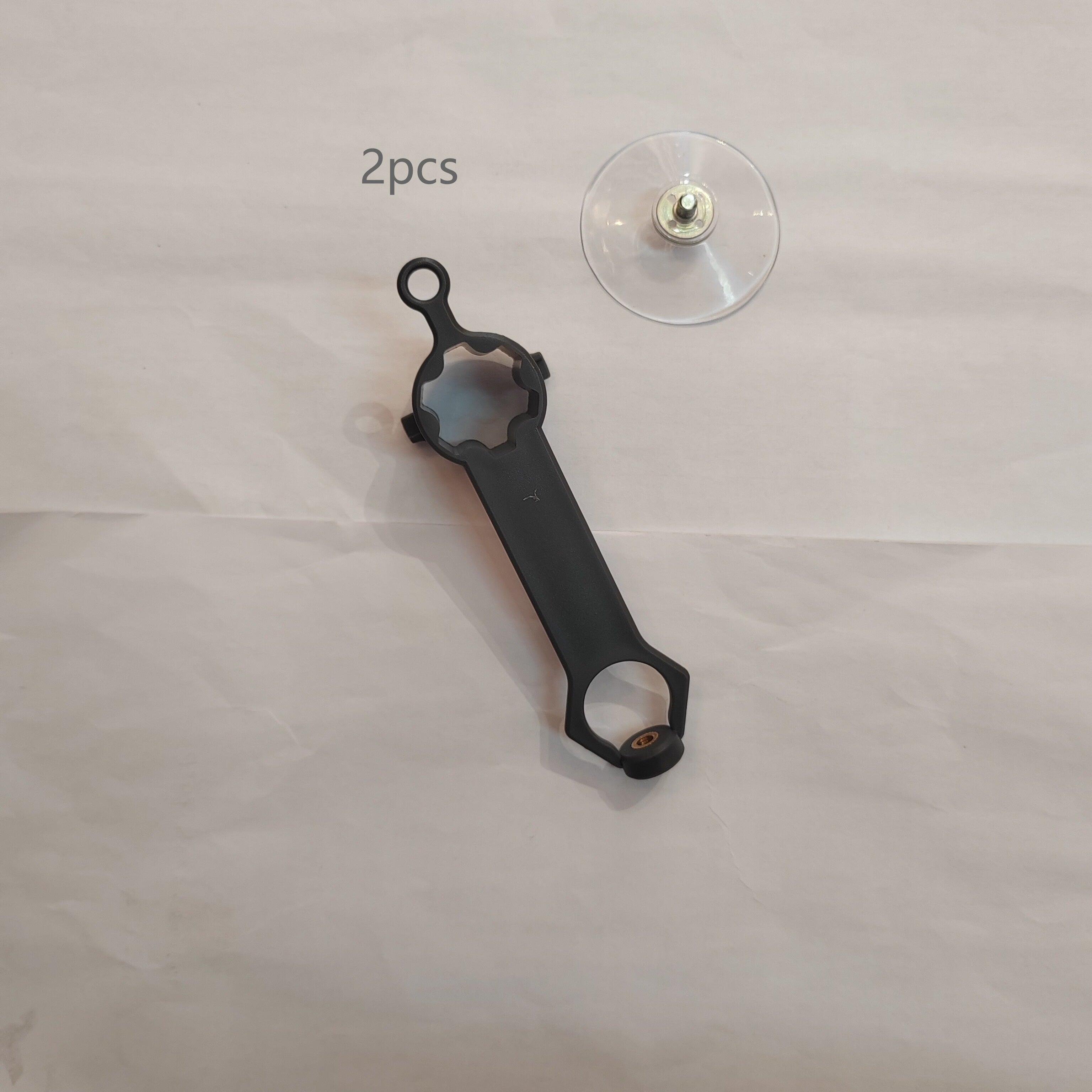 Bu premium rotator asbobi, Thermomix TM5 va TM6 dagi xamir pichog'ini oson olib tashlash uchun mo'ljallangan, vakuum tutqichi bilan. Vorwerk mikser qopqog'lari bilan mos keladi.