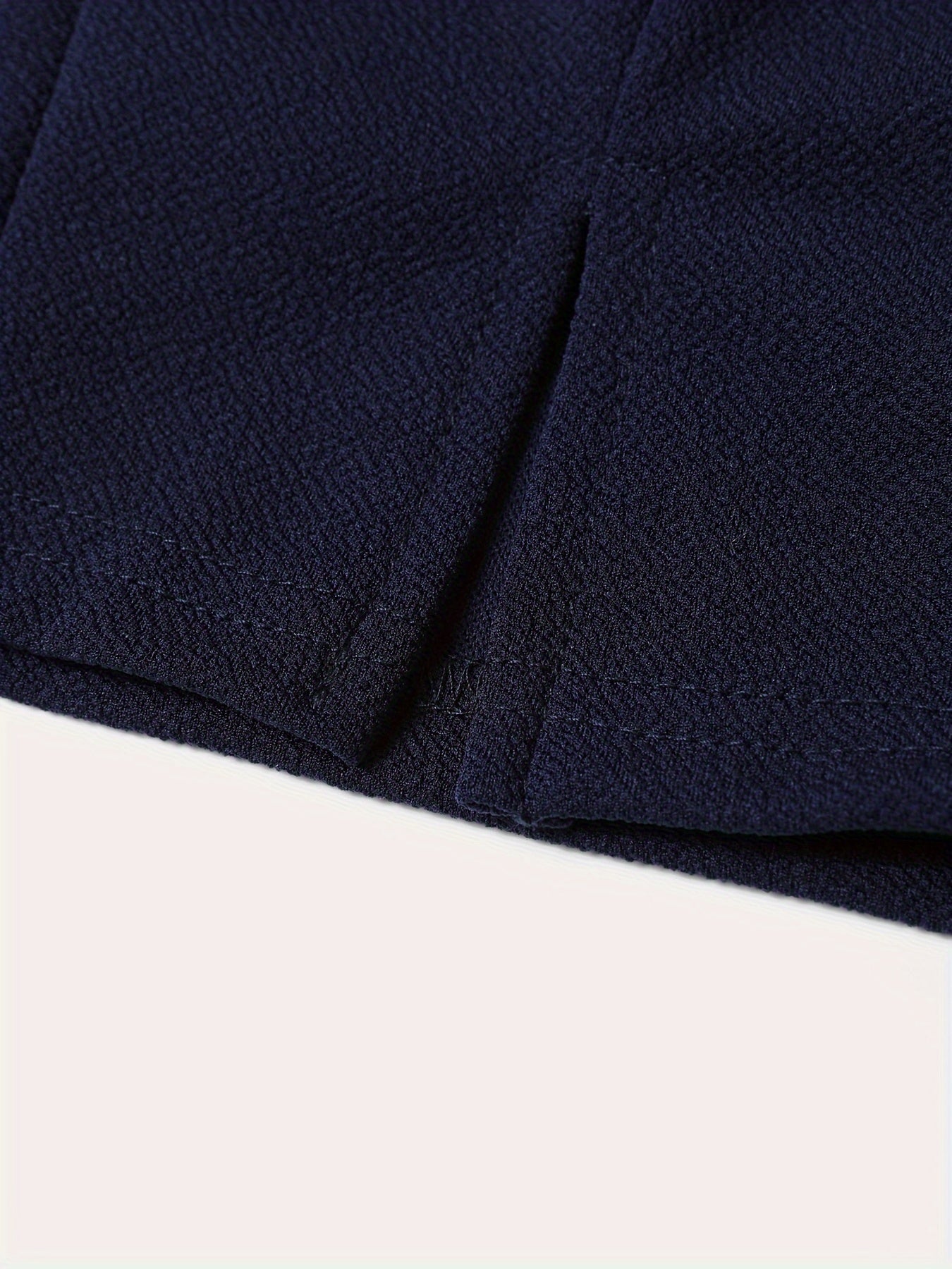 Брюки большого размера с высокой талией, облегающий крой, разрезы по бокам, однотонная трикотажная ткань