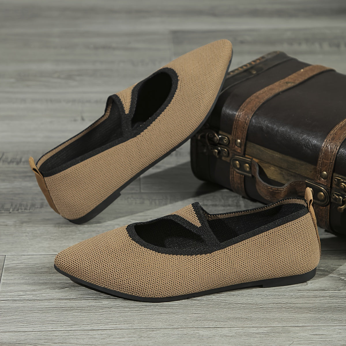 Women's Slip-On Flats with Pointed Toe and Rubber Sole for All Seasons