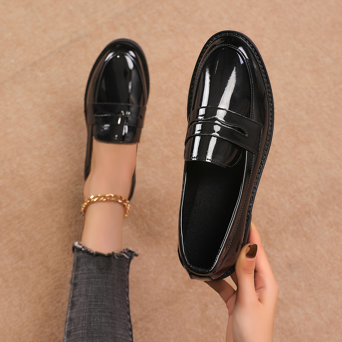 Women's Brown Faux Leather Loafers Casual Slip-On Non-Slip Rubber Sole All-Season