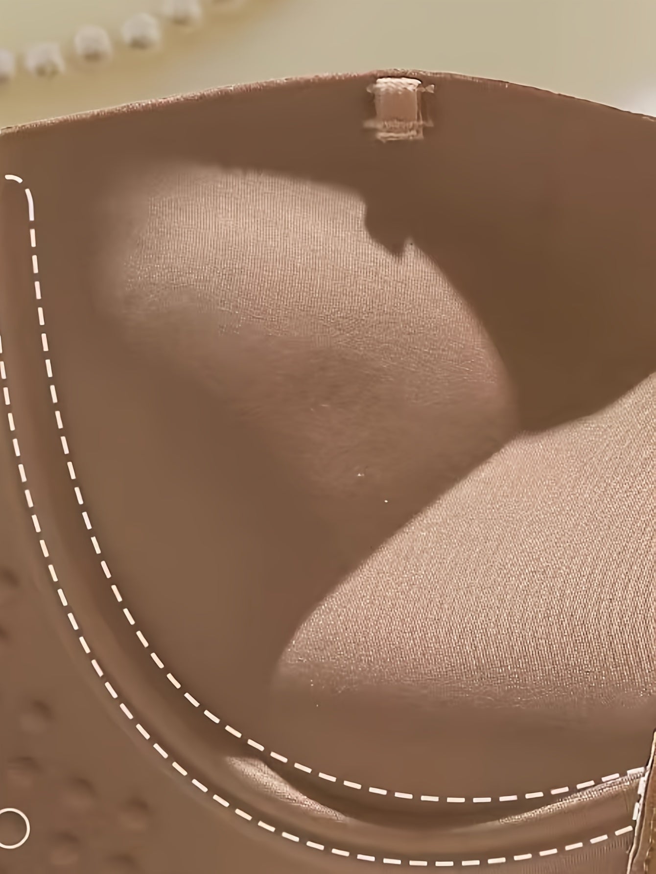 Women’s Strapless Push-Up Bra with Anti-Slip Design and Front Closure