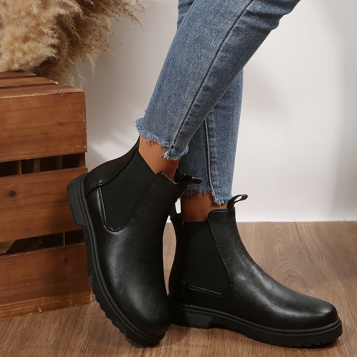 Women's Black PU Flared Ankle Boots Lightweight Casual Hiking