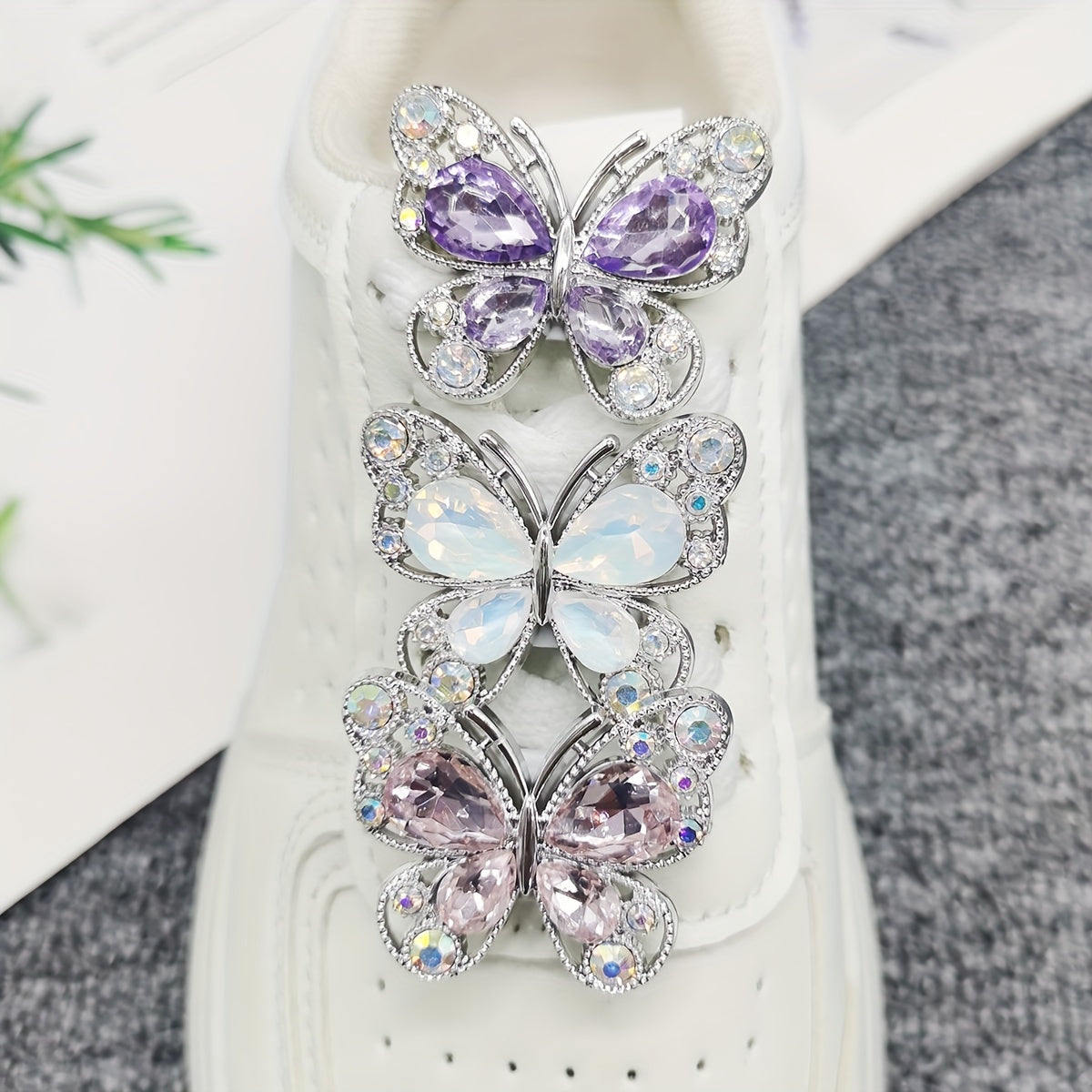 Women Rhinestone Butterfly Shoe Lace Charms Jewelry Shoe Decorations Accessories