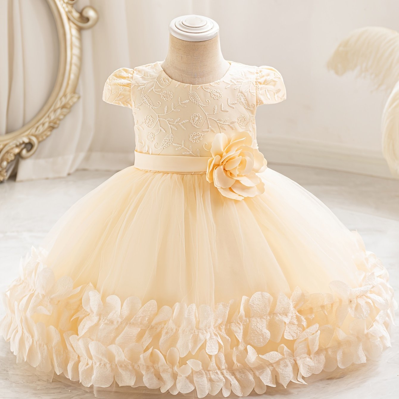 Vestido de princesa con malla para niñas pequeñas, con capucha de flores y mangas cortas para eventos formales