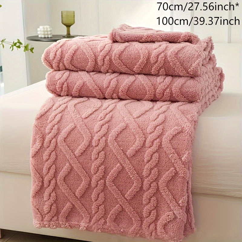 Coral Fleece Throw Blanket with 3D Geometric Design Soft Warm Couch Bed Travel