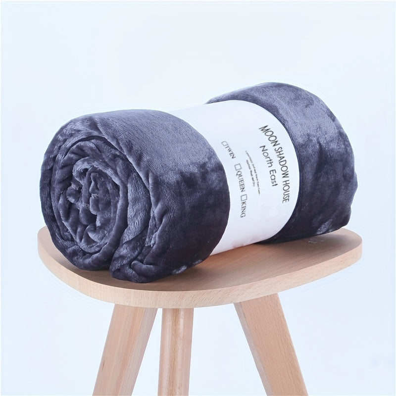 Soft Polyester Flannel Blanket for Pets, Sofas, Beds, Camping, 1 Piece