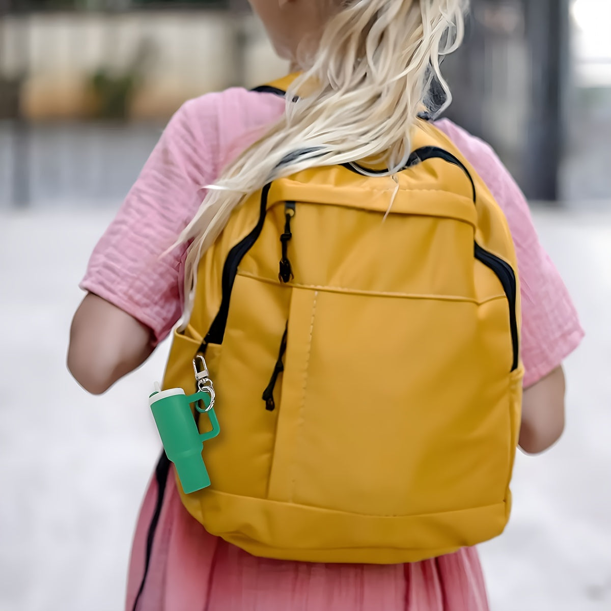 Mini Drink Container Keychain Set with Lipstick Organizer, PVC, 6 Pieces