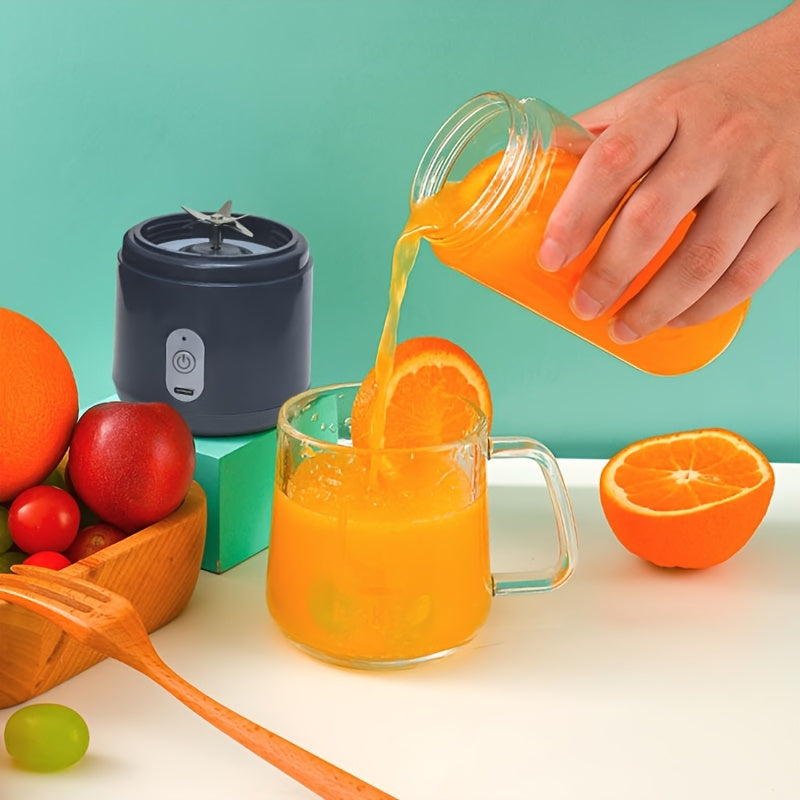 Ощутите удобство портативного блендера RZSYZH - перезаряжаемого через USB, с мощным мотором для идеальных смузи и коктейлей, подходящего для дома, офиса и использования на ходу.