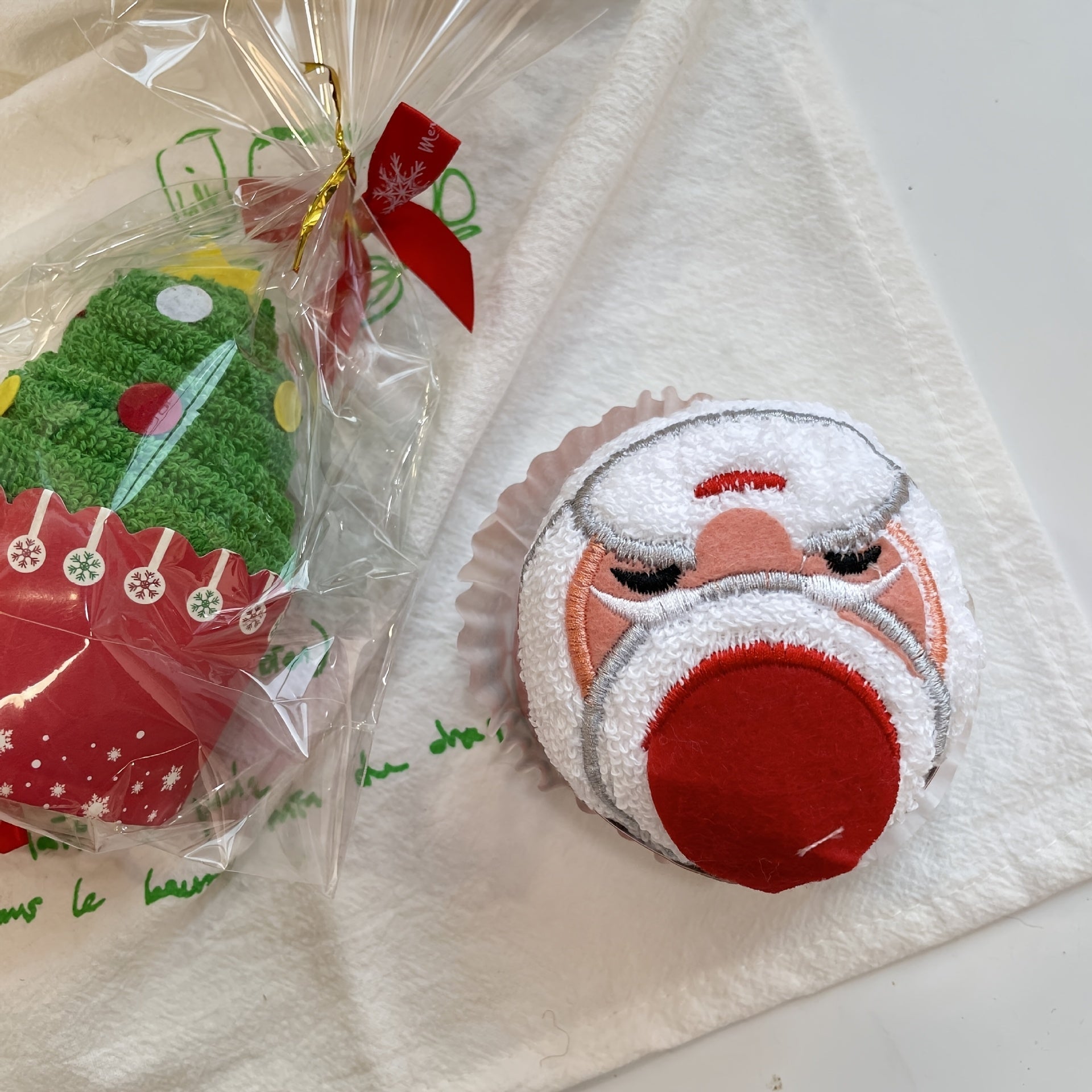 Cotton Christmas Tree Kitchen Towel Modern Style Machine Washable Fade-Resistant Embroidery