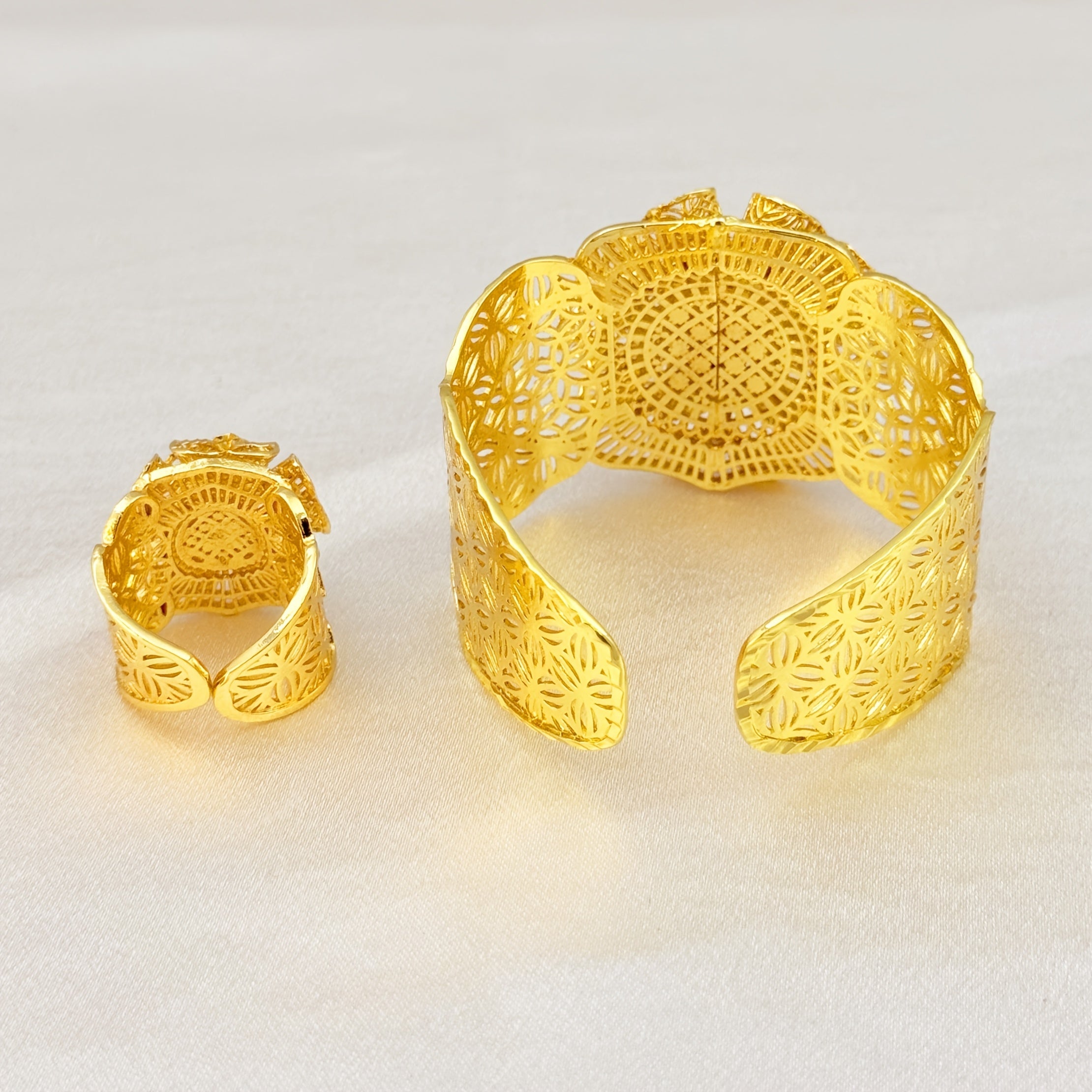 Vintage Boho Gold Plated Copper Jewelry Set with Cuff Bracelet and Ring