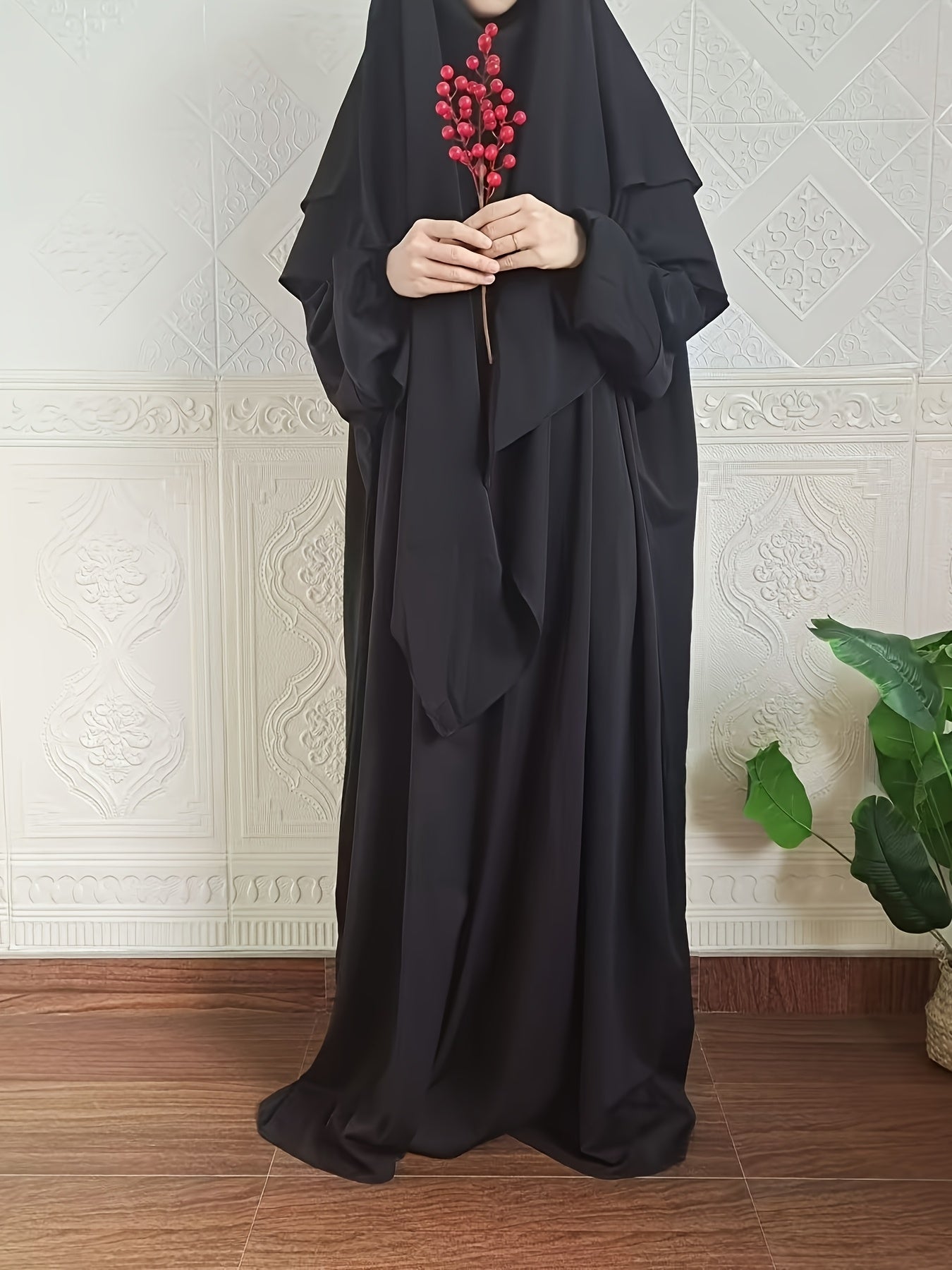 Plus o'lchamli ayollar uchun bir-biriga mos bo'lgan rangli ro'ba va kiyimlar to'plami Ramazon Islomiy namoz uchun