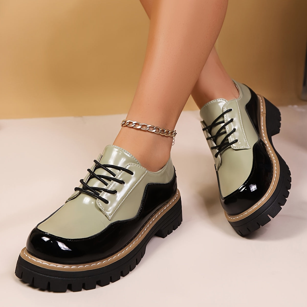 Women’s Two-Tone Loafers Soft Sole Platform Shoes with Chunky Heel