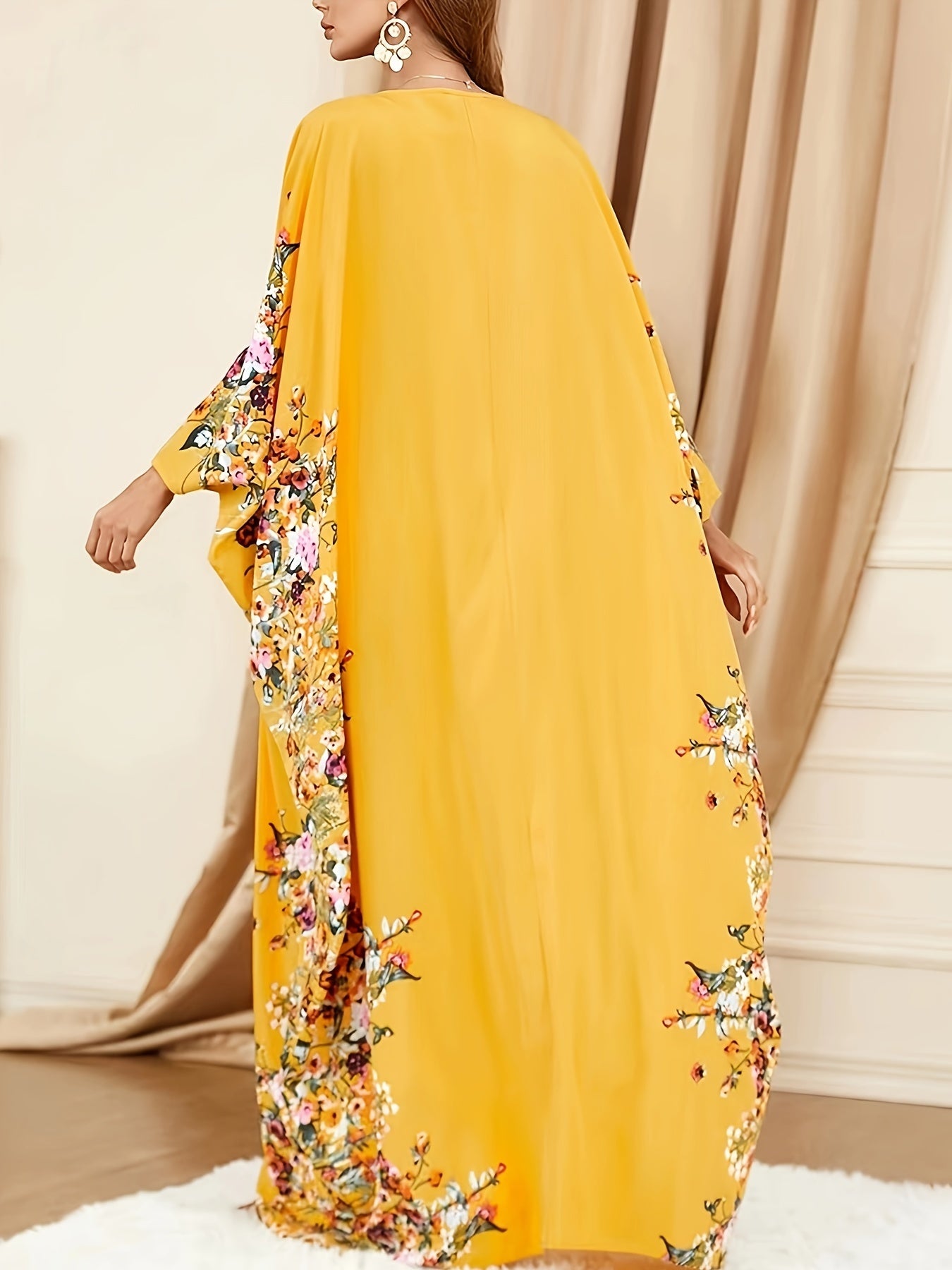 Women's Floral Print Maxi Dress with Batwing Sleeves and Split Design