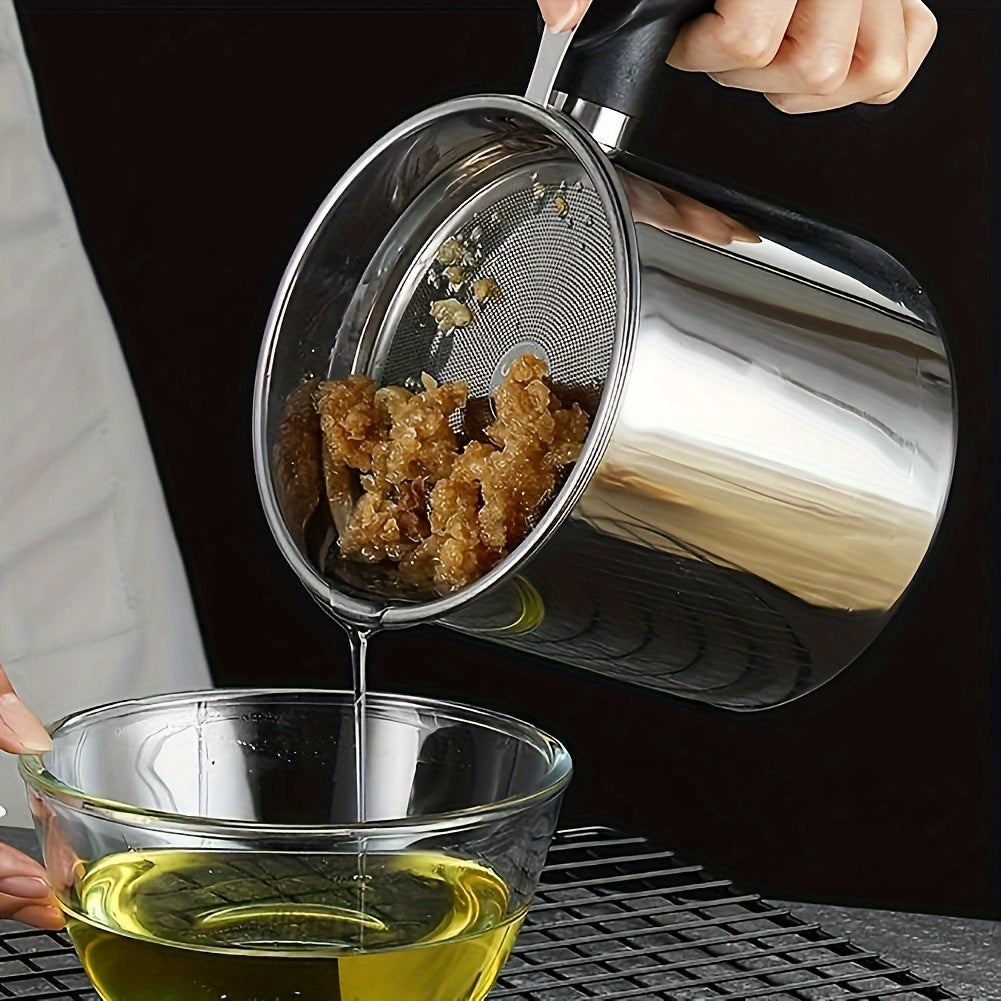 Stainless Steel Oil Filter Jug with Strainer 60oz Kitchen Storage Tank
