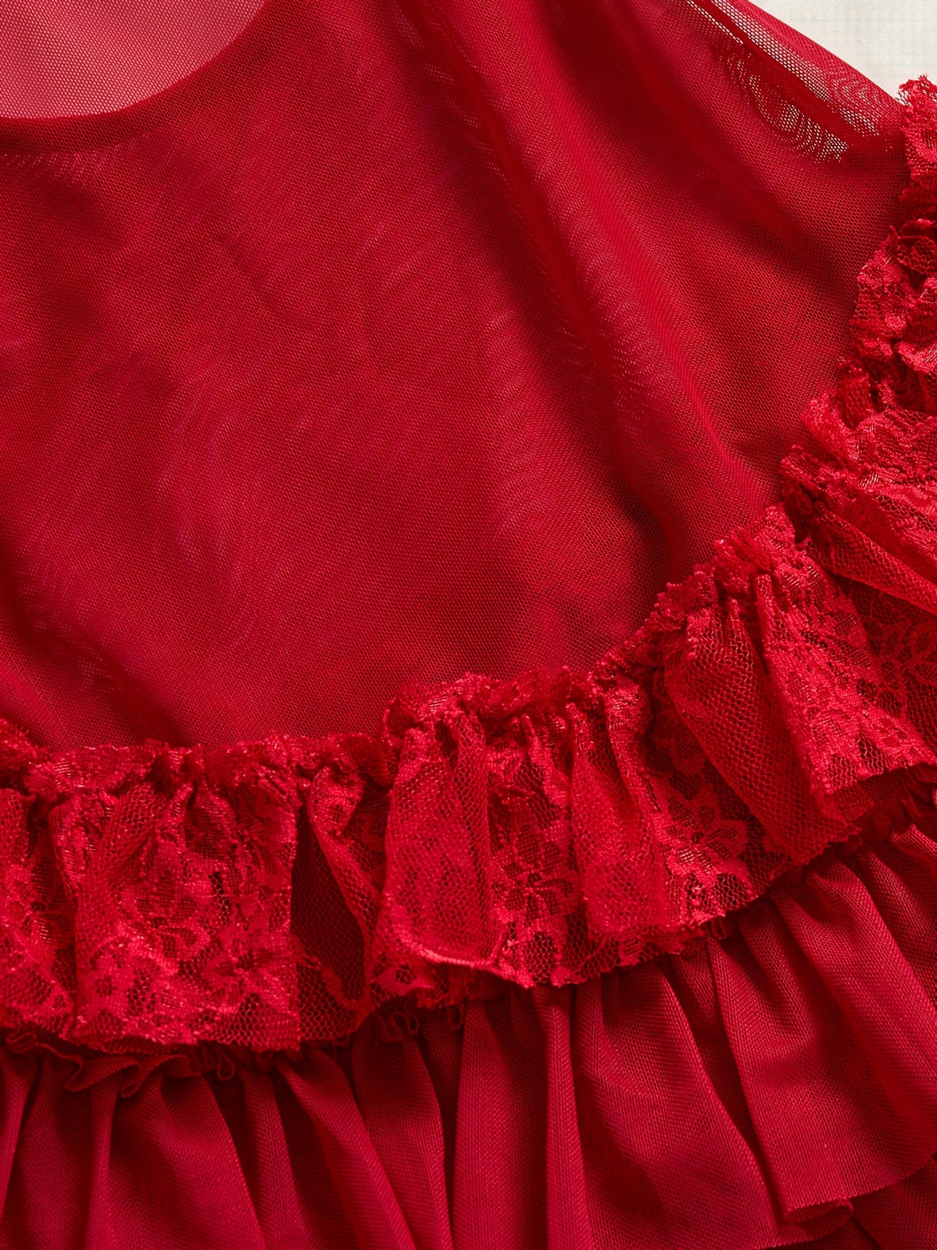 Vestido de tirantes de malla de terciopelo rojo para mujer en rojo