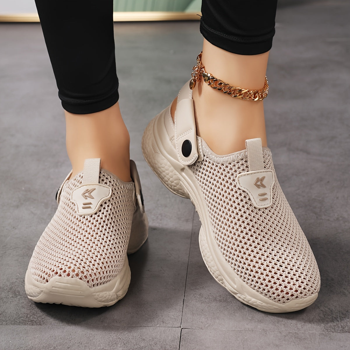 Women's Breathable Knit Sneakers Lightweight Casual Slip-On Summer Shoes