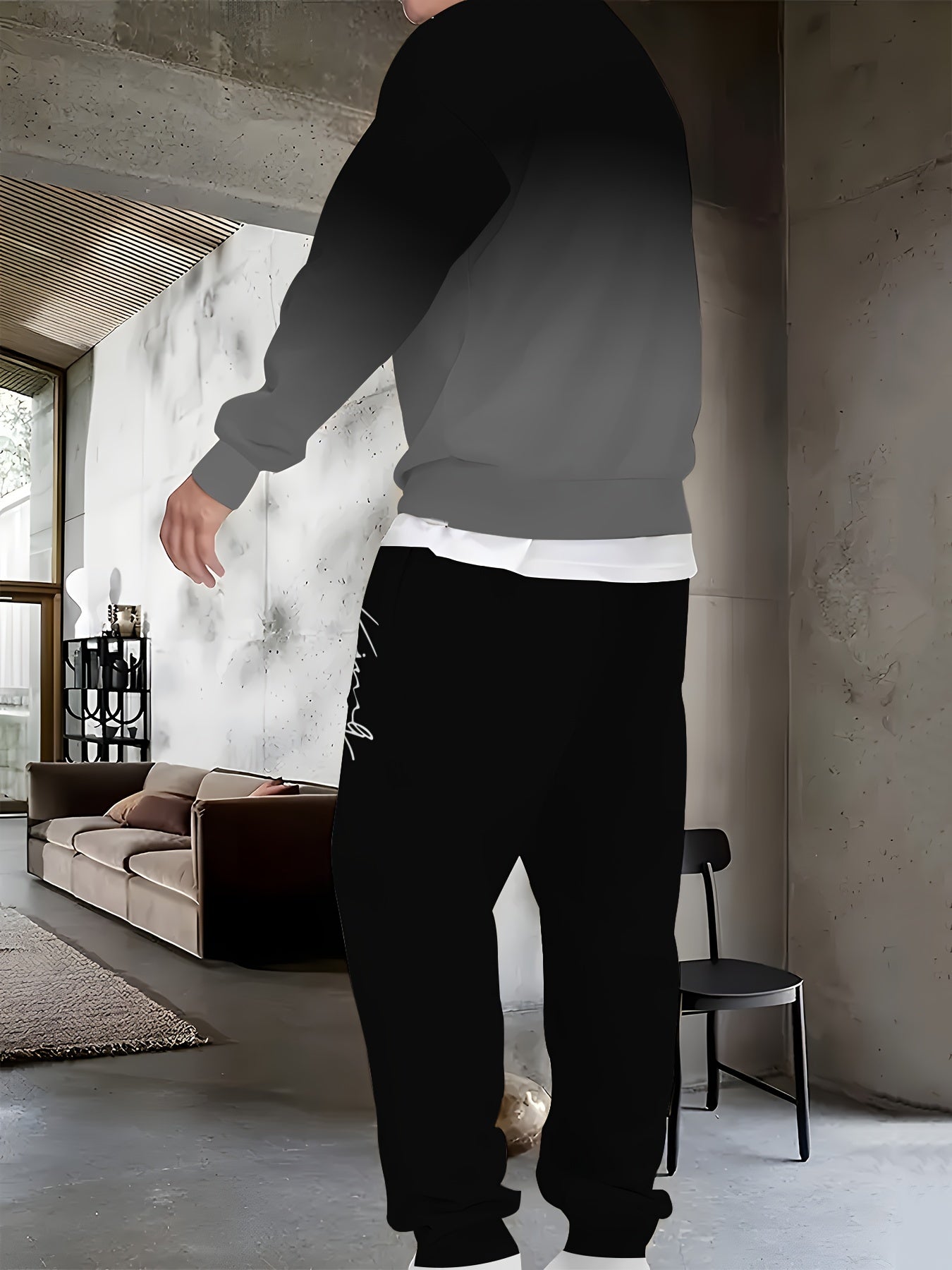 Men's Casual Outfit Set Long Sleeve Crew Neck Tee and Joggers with Print