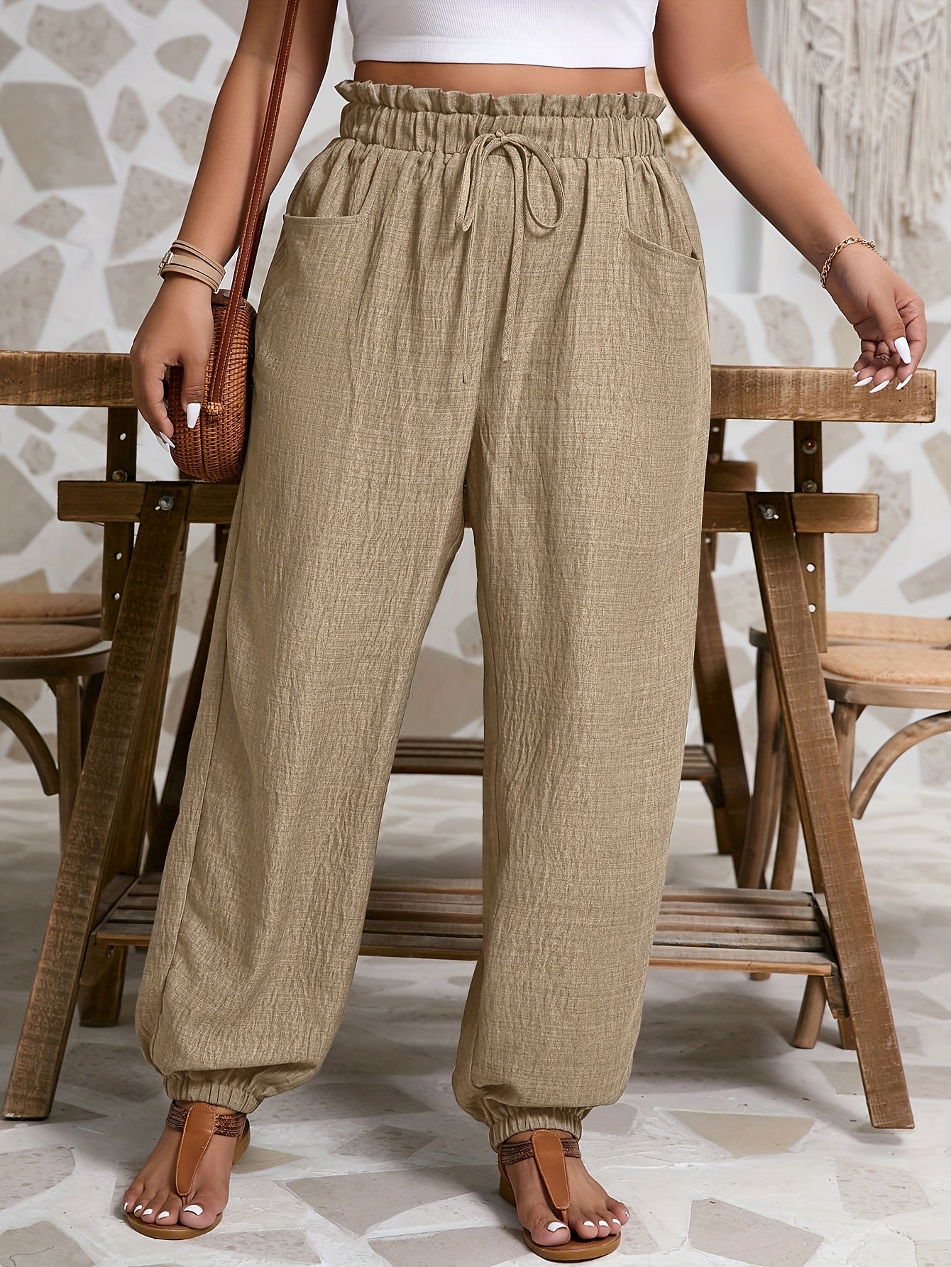 Pantalones casuales de talla grande para mujer con cintura elástica, bolsillos y color sólido