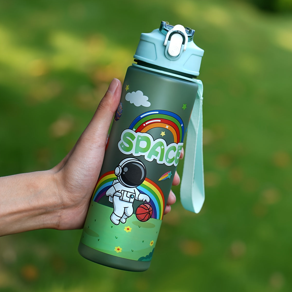 Botella de agua deportiva de 21oz con pajilla y cuerda de transporte para senderismo al aire libre y escuela