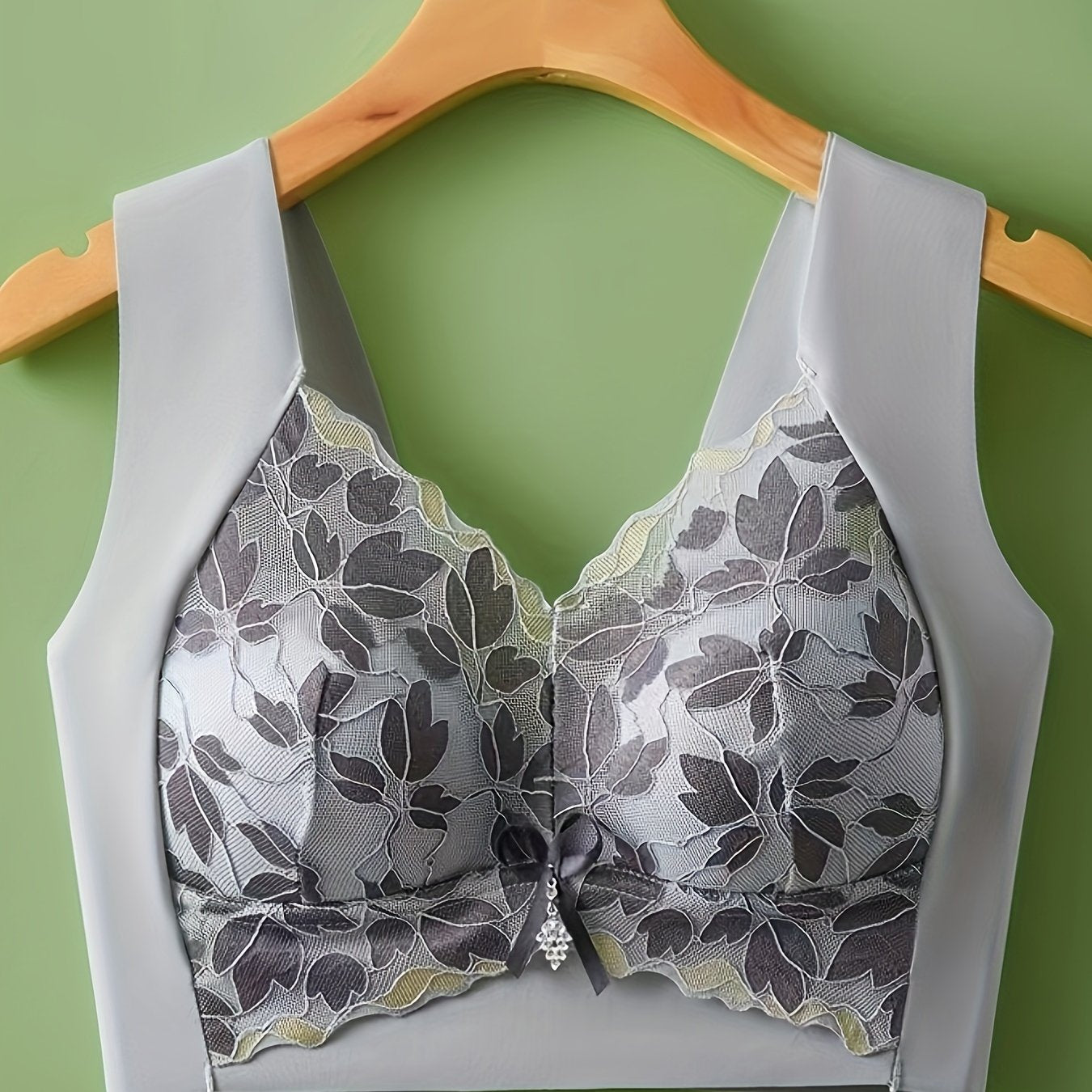 Women's Adjustable Wireless Lace Bra with Side Support and Breathable Fabric