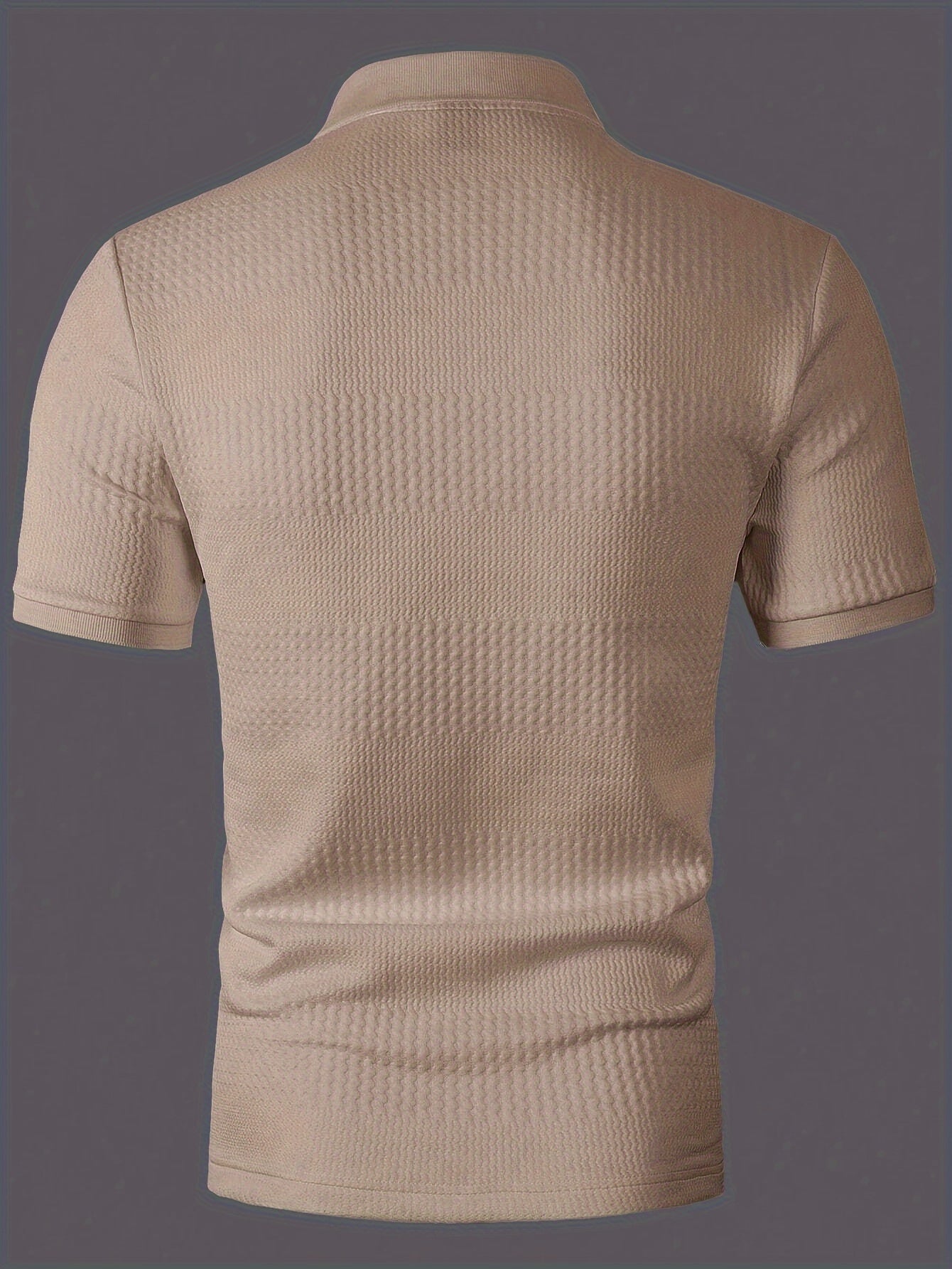 Yozgi ochiq havoda faoliyatlar uchun qisqa yengli erkaklar golf futbolkasi