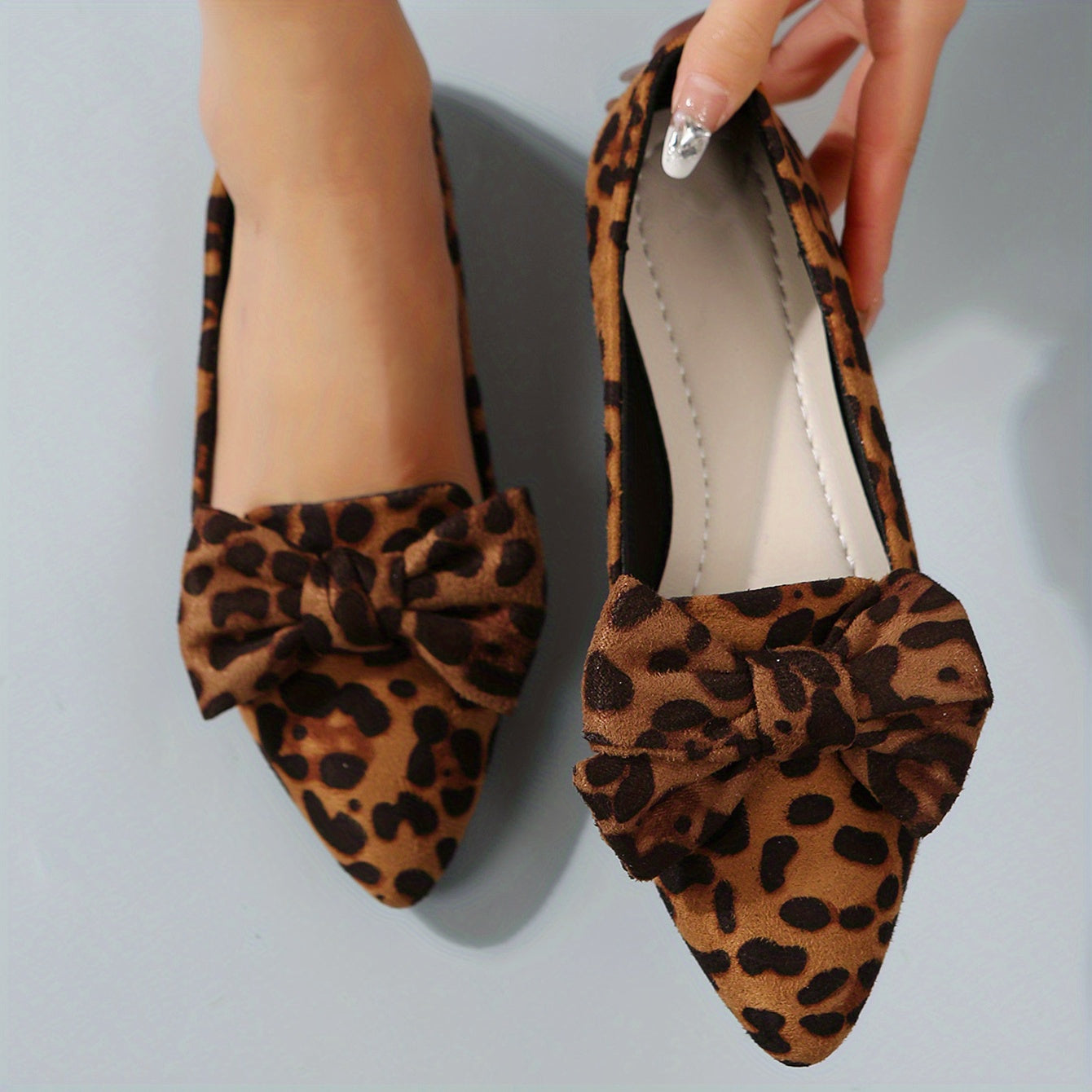 Women's Leopard Print Flat Shoes with Bowknot Decor Pointed Toe Lightweight Slip-On