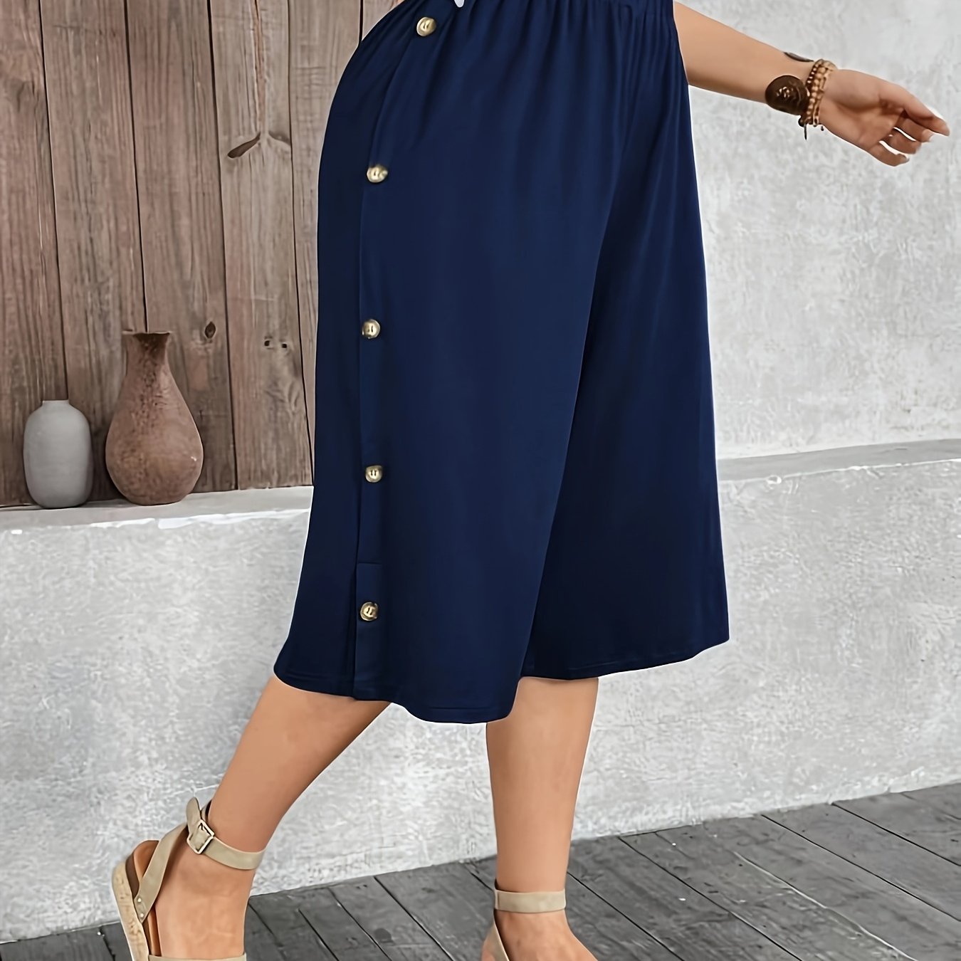 Plus Size Women Solid Color Wide Leg Capri Pants All-Season Black